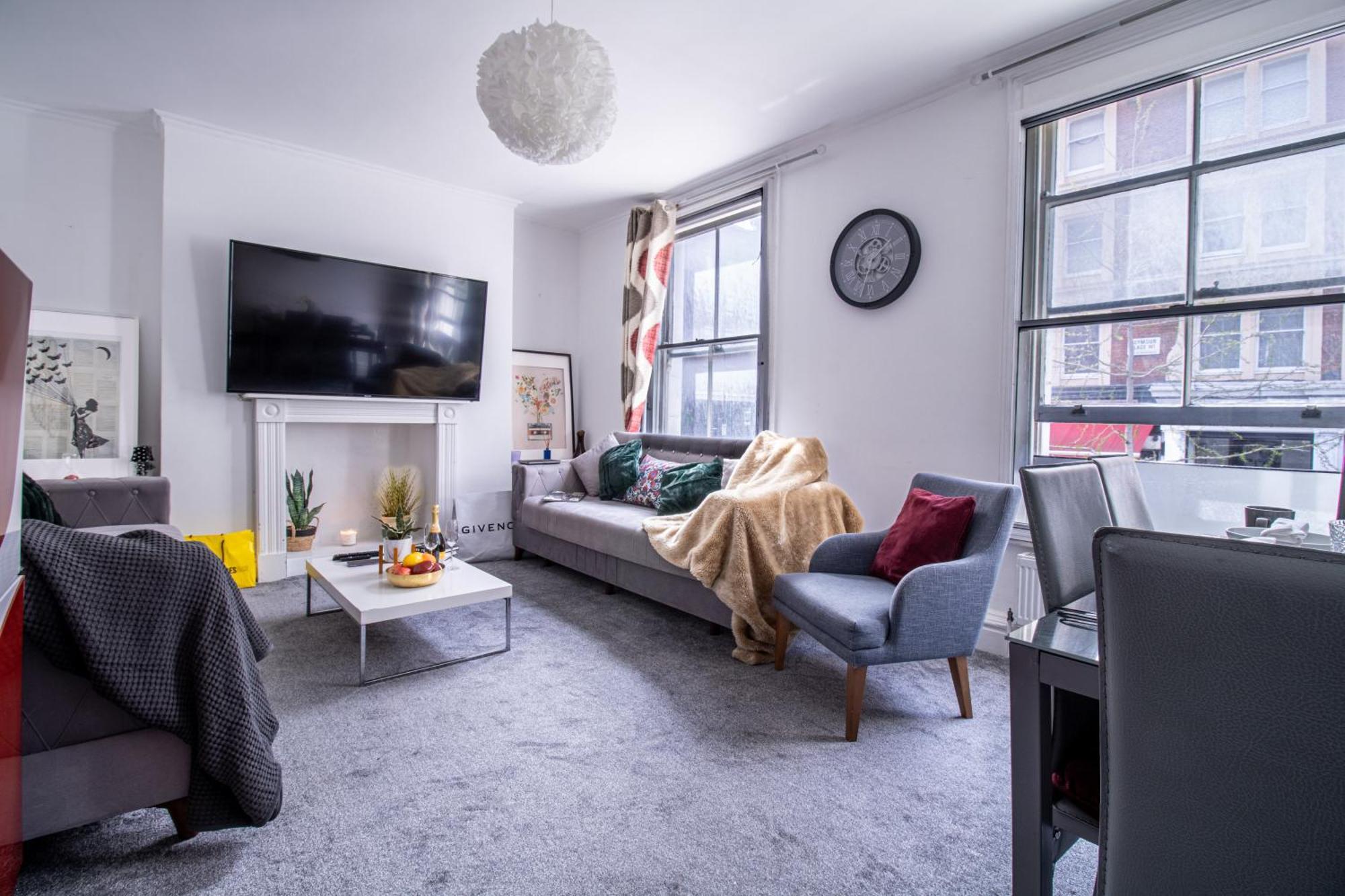 Seymour Place, Hyde Park, Edgware Road Apartment