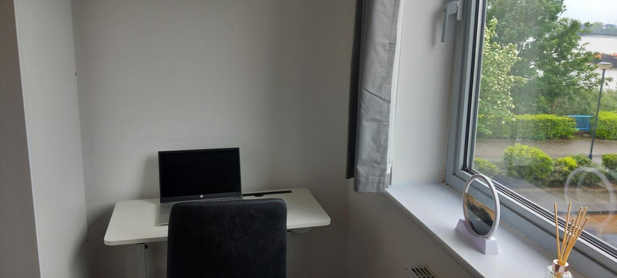 Neat And Peaceful Double Privat overnatting
