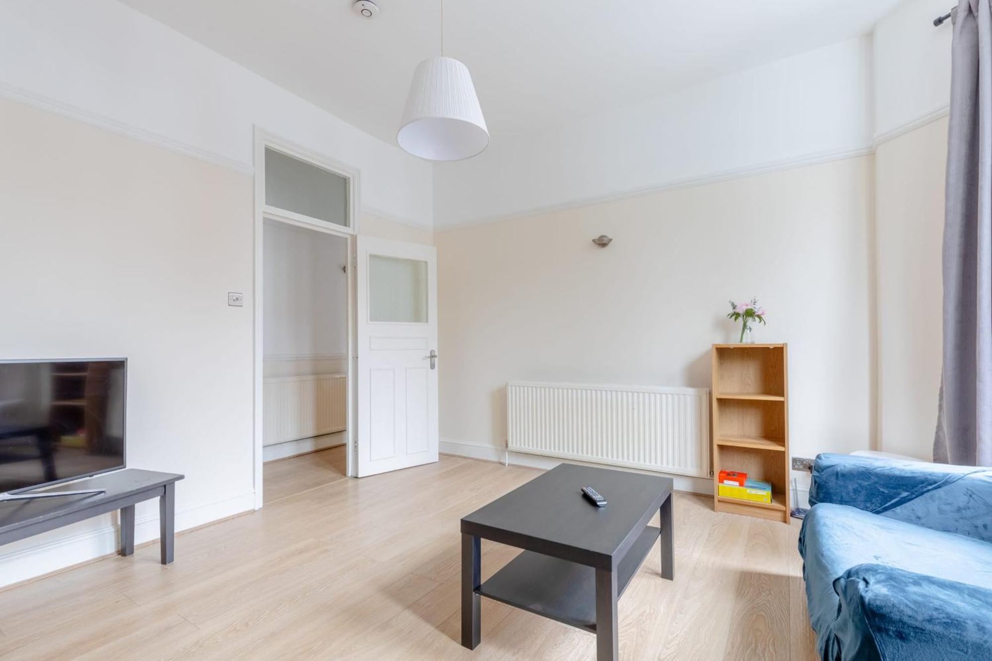 Roomy 3bd By Hampstead Heath! Apartment London