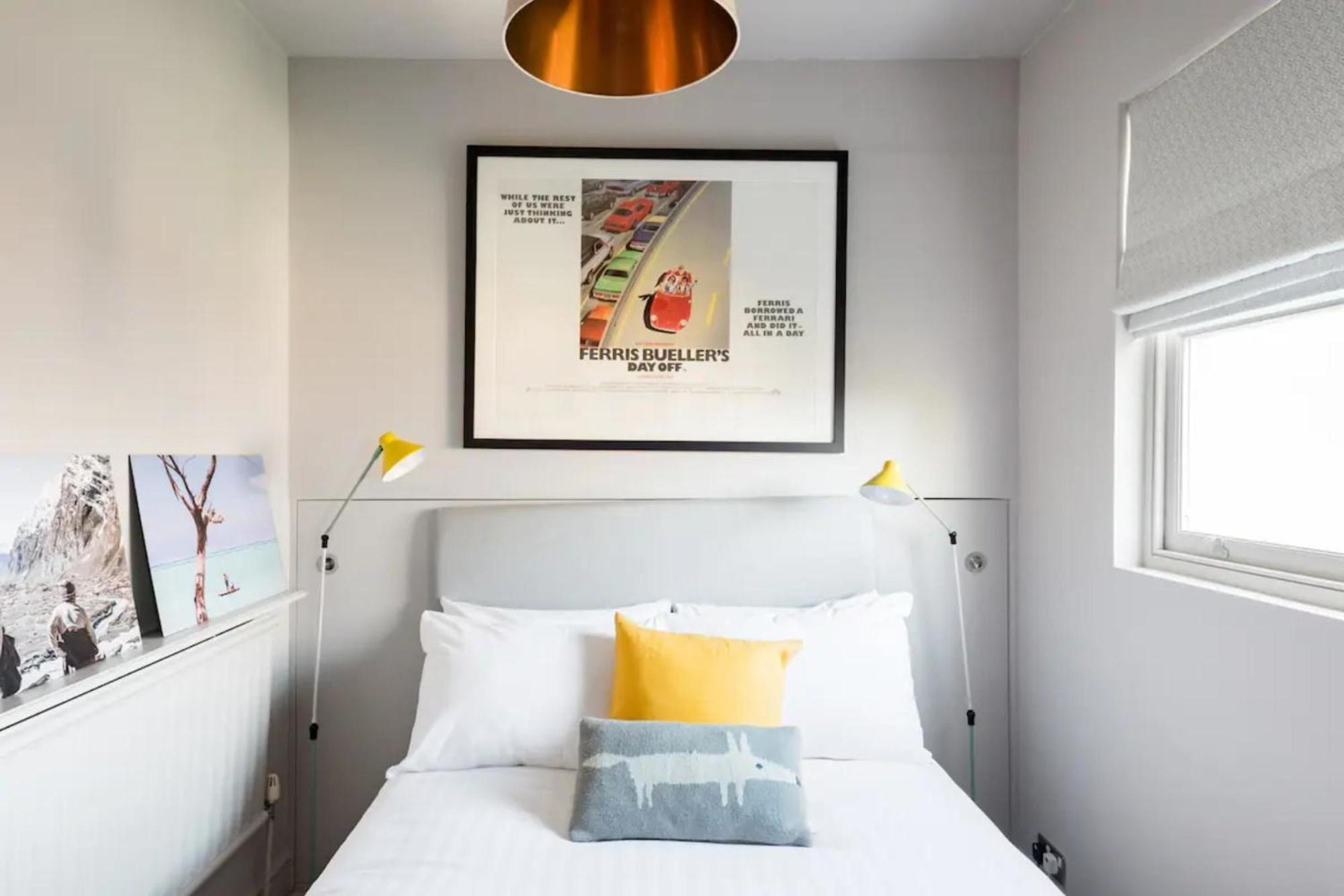 Notting Hill On Tree-lined Street Near Tube Stations London