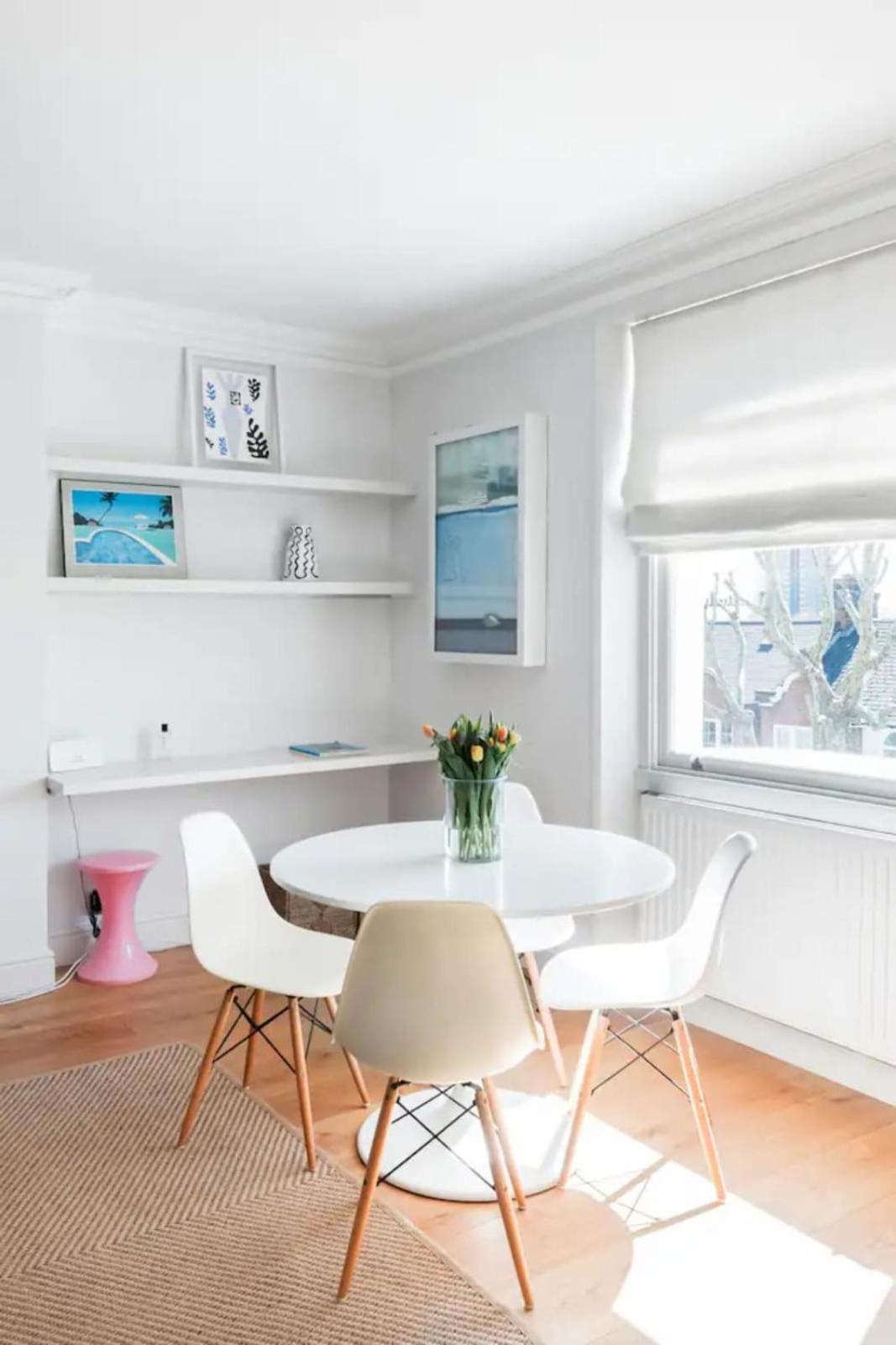 Notting Hill On Tree-lined Street Near Tube Stations Apartment London