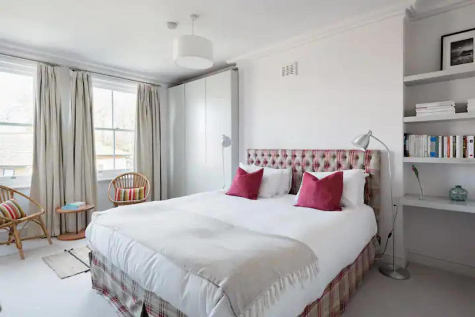 Apartment Notting Hill On Tree-lined Street Near Tube Stations *