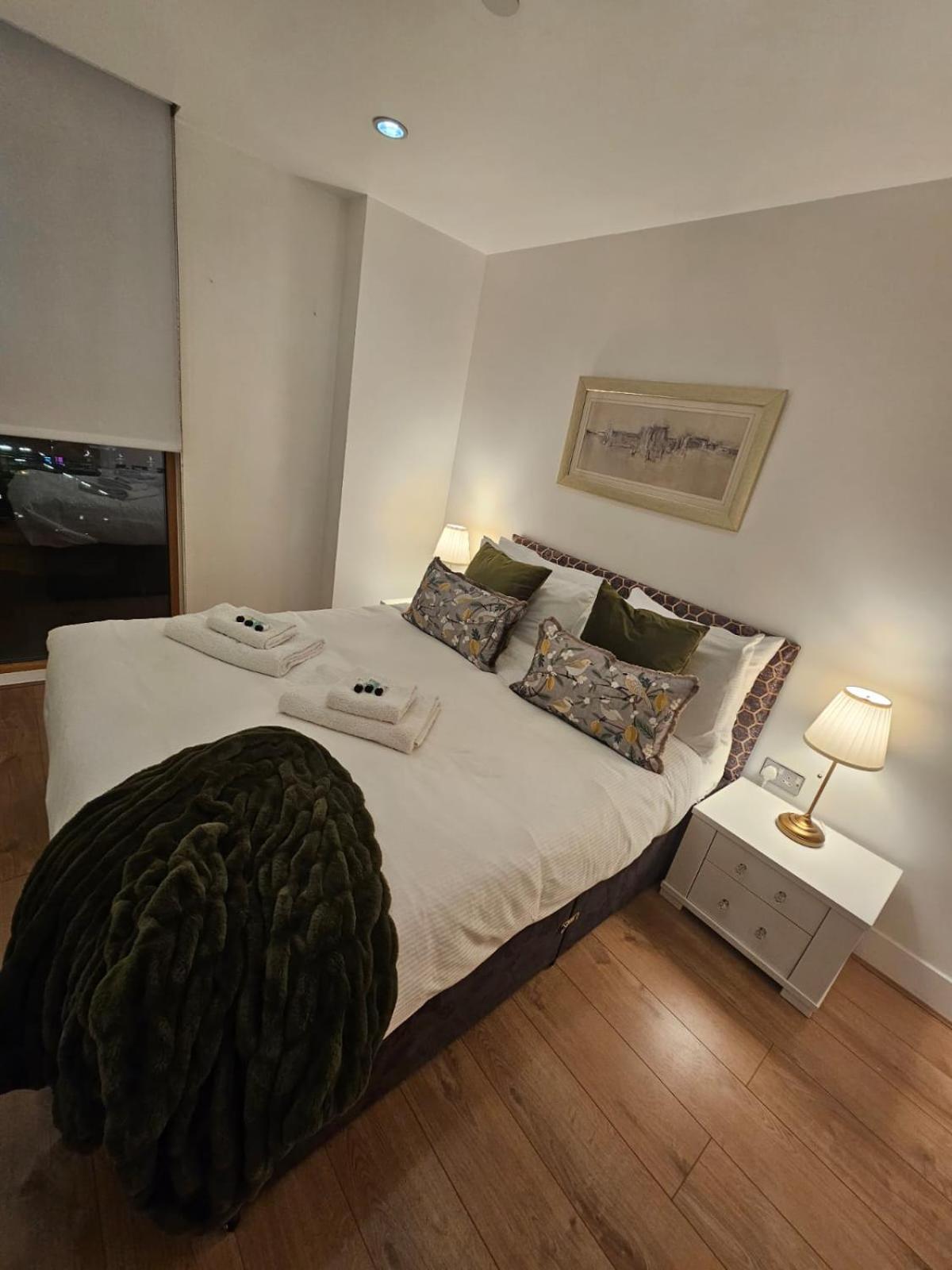 Luxury In Canary Wharf London