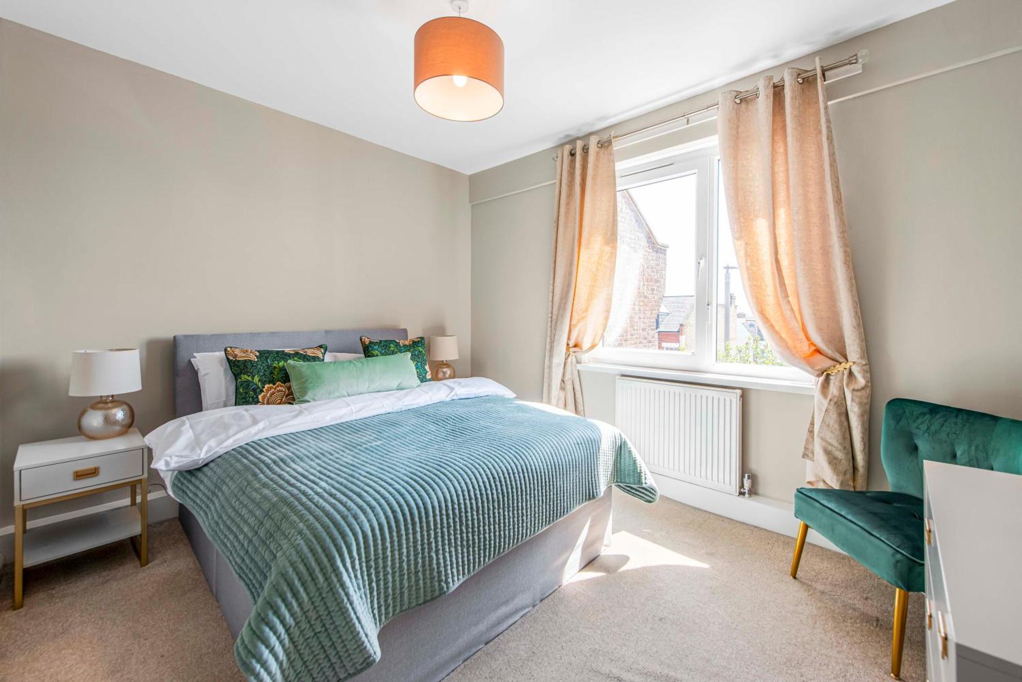 Match Point Flat: 2-bed Flat By Wimbledon Tennis Club Lägenhet *