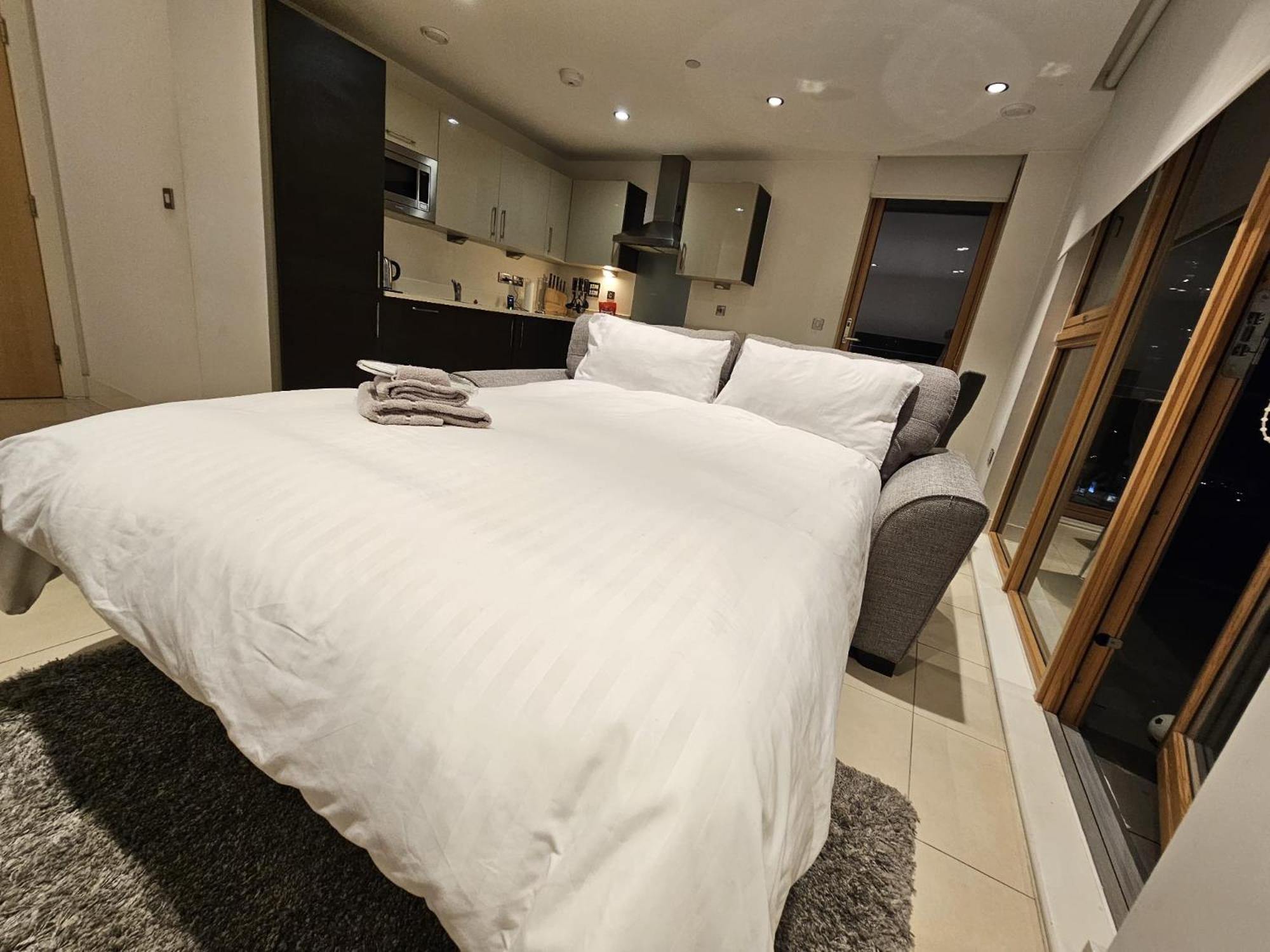 Luxury In Canary Wharf *