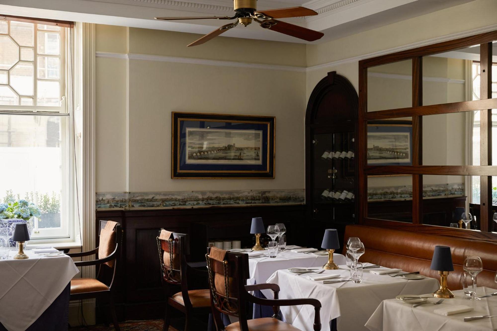 The Montague On The Gardens Hotell 4*