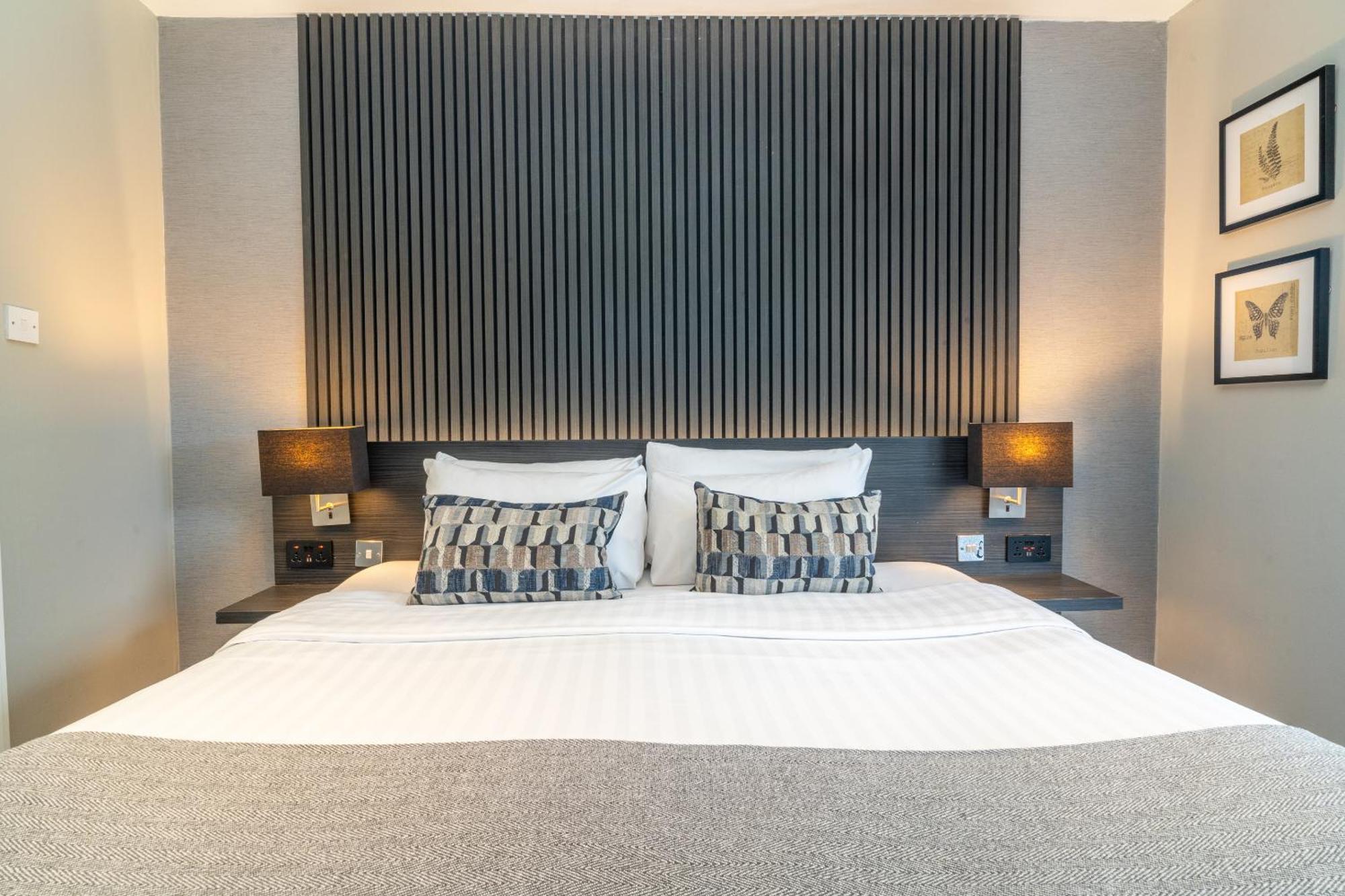 Croft Court Hotel 3*