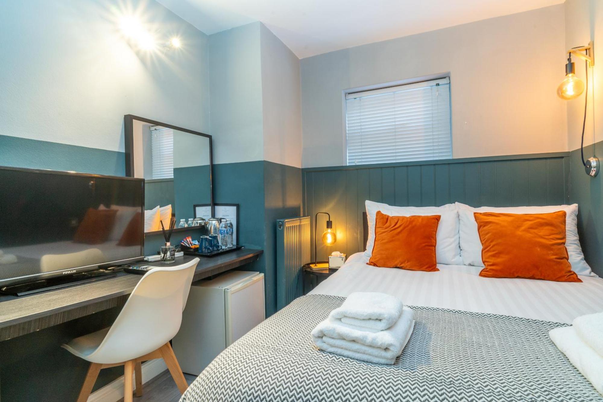 Croft Court Hotel 3*