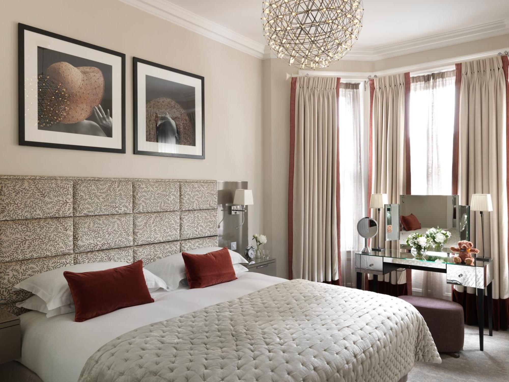 The Athenaeum & Residences 5*