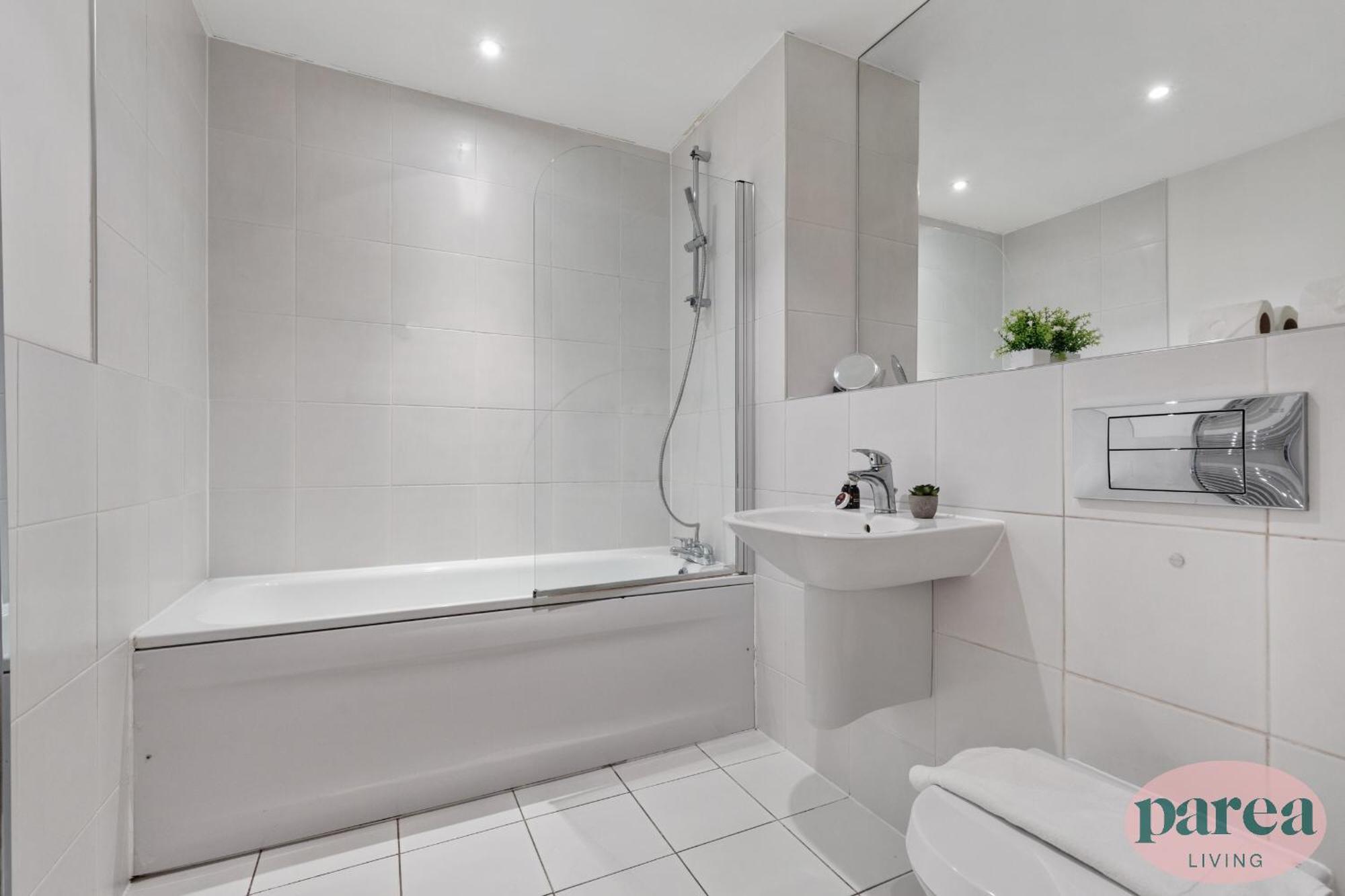 Appartement Parea Living - Colorful North With Balcony Views Londen