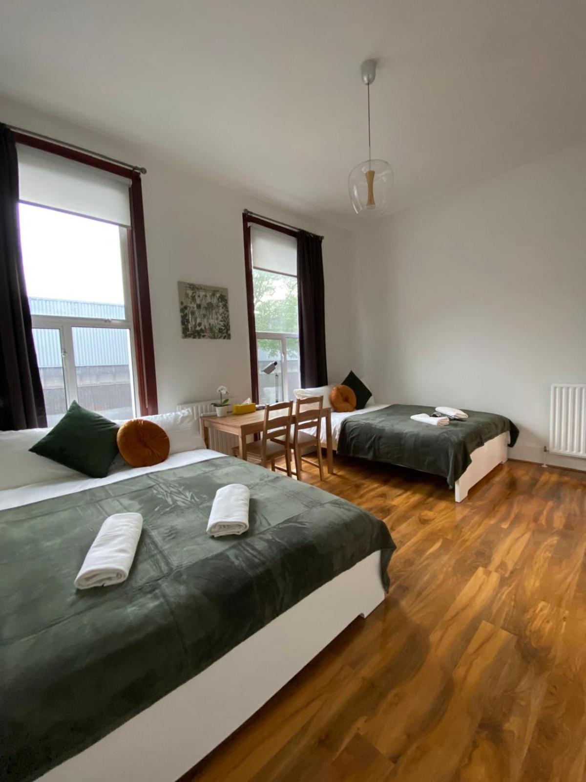 Comfy Private Bedrooms Across The Euston Station Londres