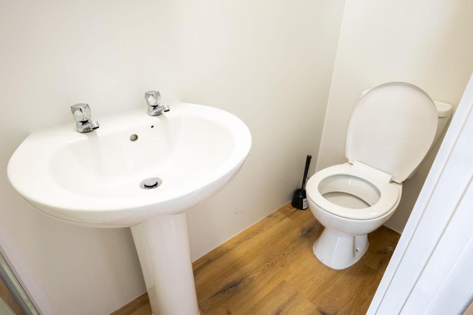 Privat overnatting Docklands Near Excel And Airport 2 Double Ensuites For Up To 4 People