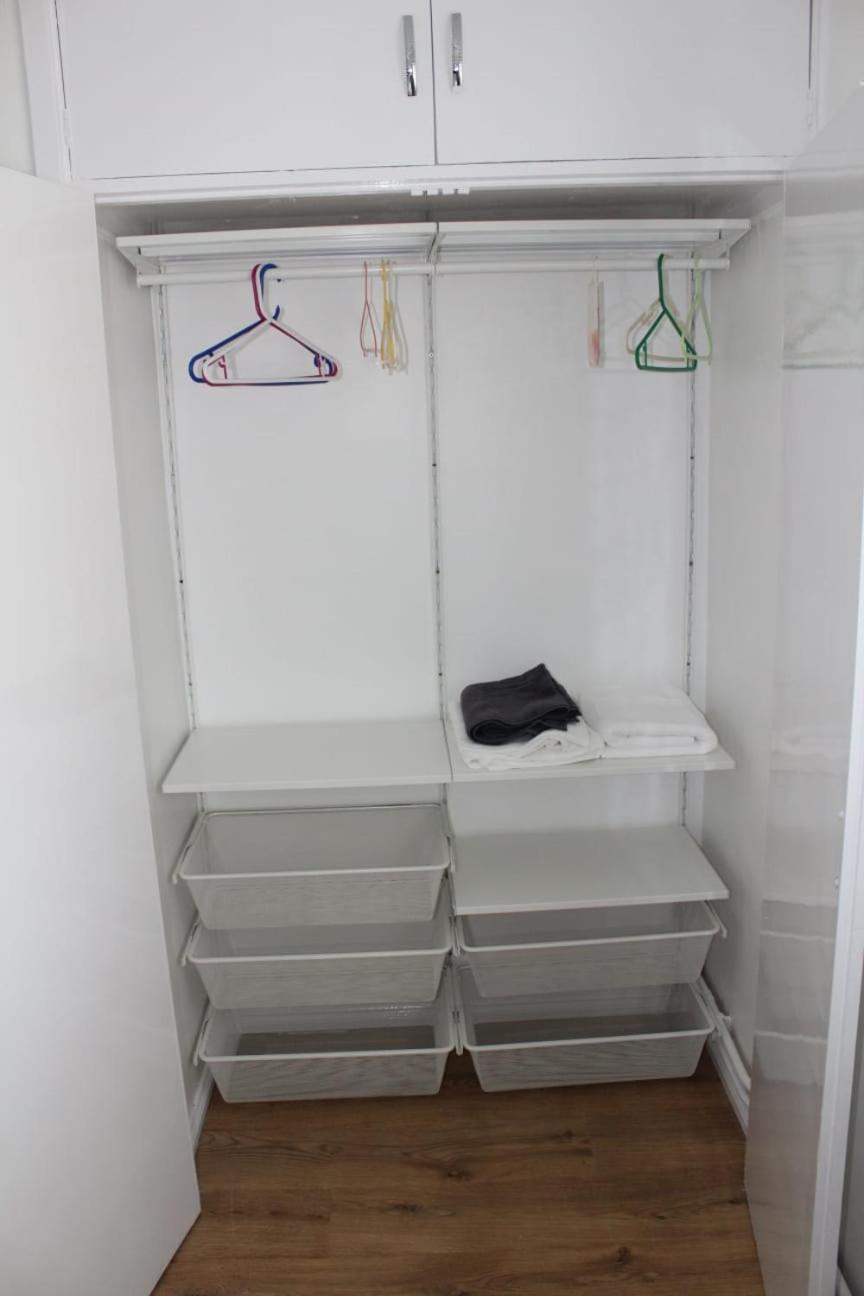 Leilighet 2 Bedroom Entire Flat 2 Minutes From Underground *