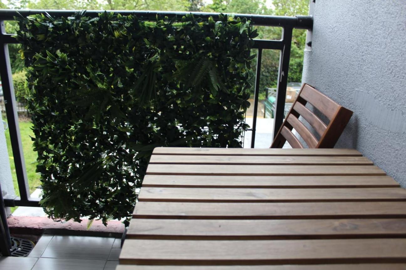 Leilighet 2 Bedroom Entire Flat 2 Minutes From Underground *