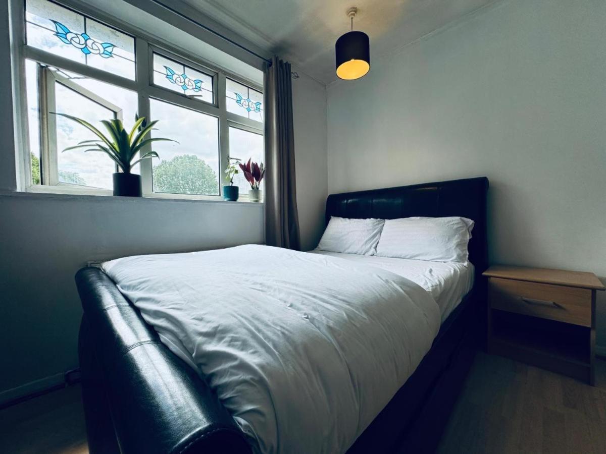 Whitechapel Lindley House R2 Guest house