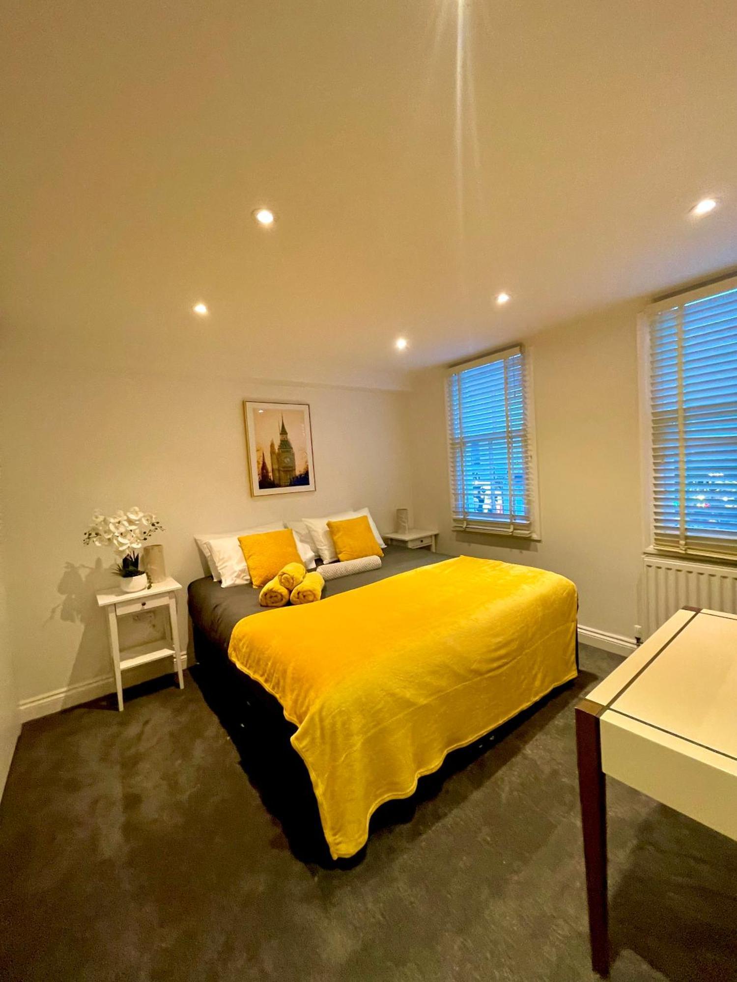 Private 1 Bed Flat In Chelsea Leilighet *