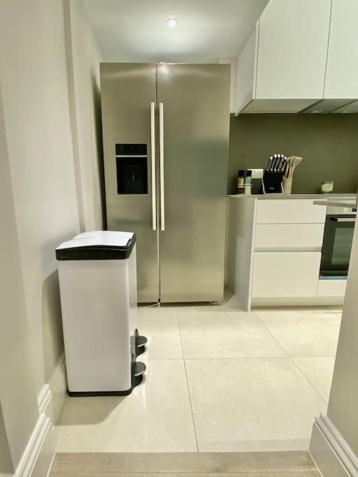 Luxury 2-bed Flat With Garden In Hampstead Mansion Lägenhet