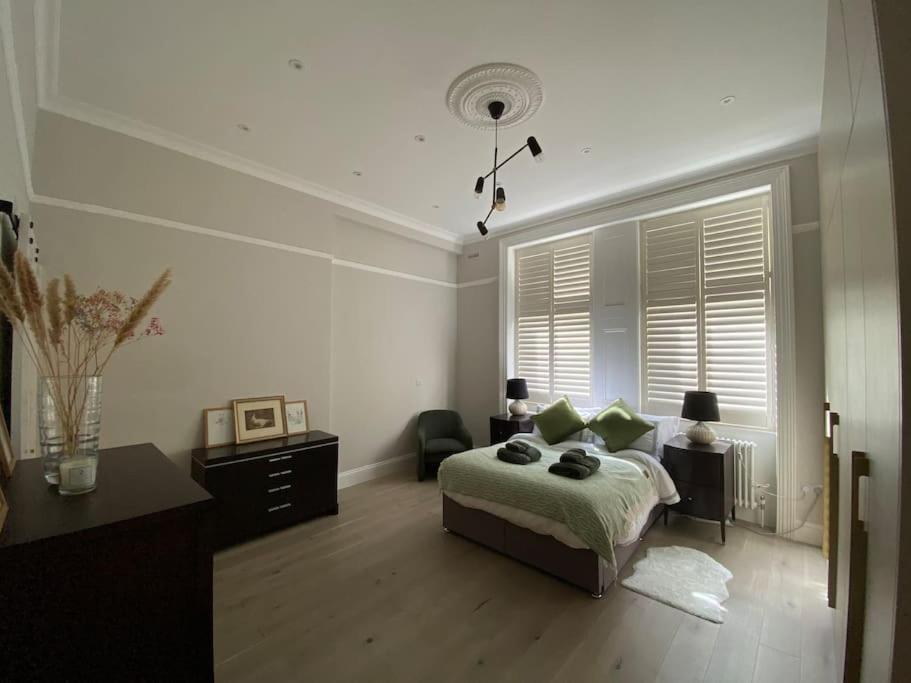 Lägenhet Luxury 2-bed Flat With Garden In Hampstead Mansion *