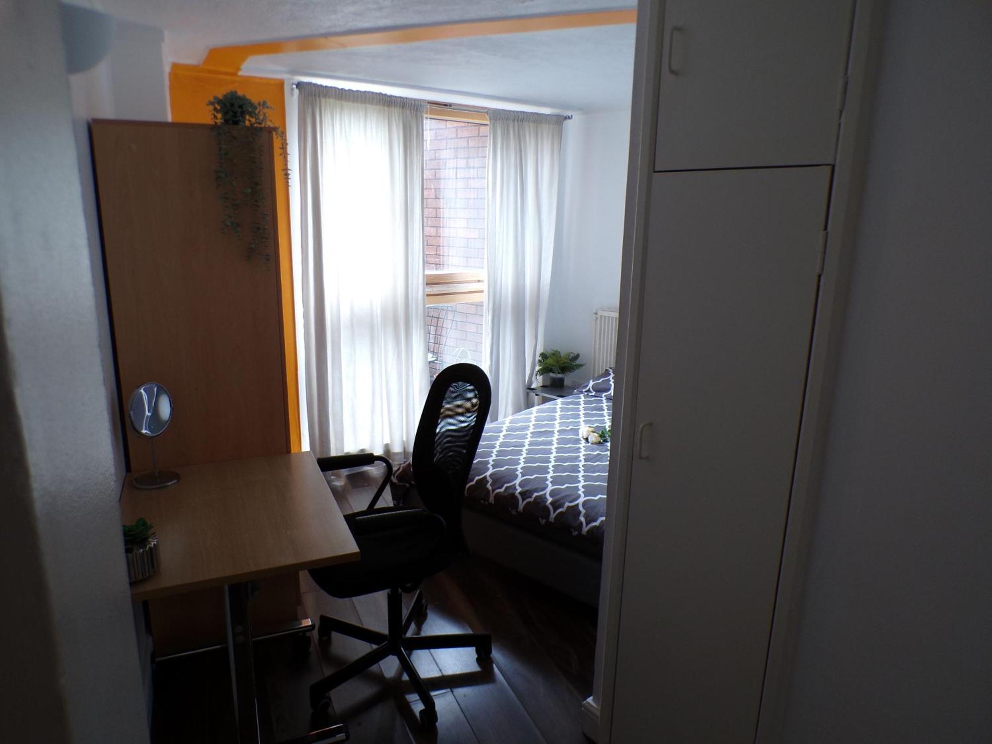 Chelsea - Orange - Lägenhet