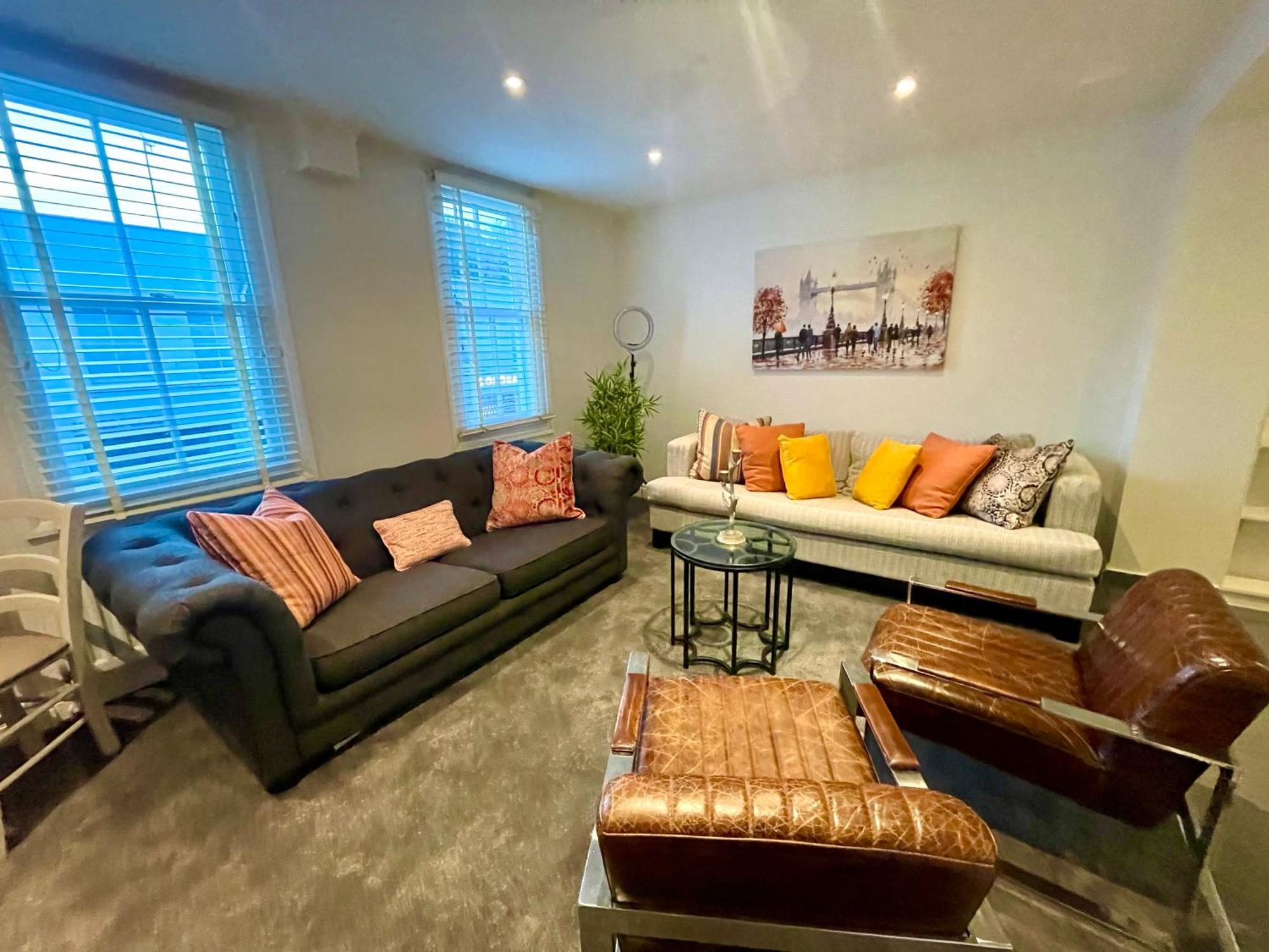 Private 1 Bed Flat In Chelsea Leilighet *