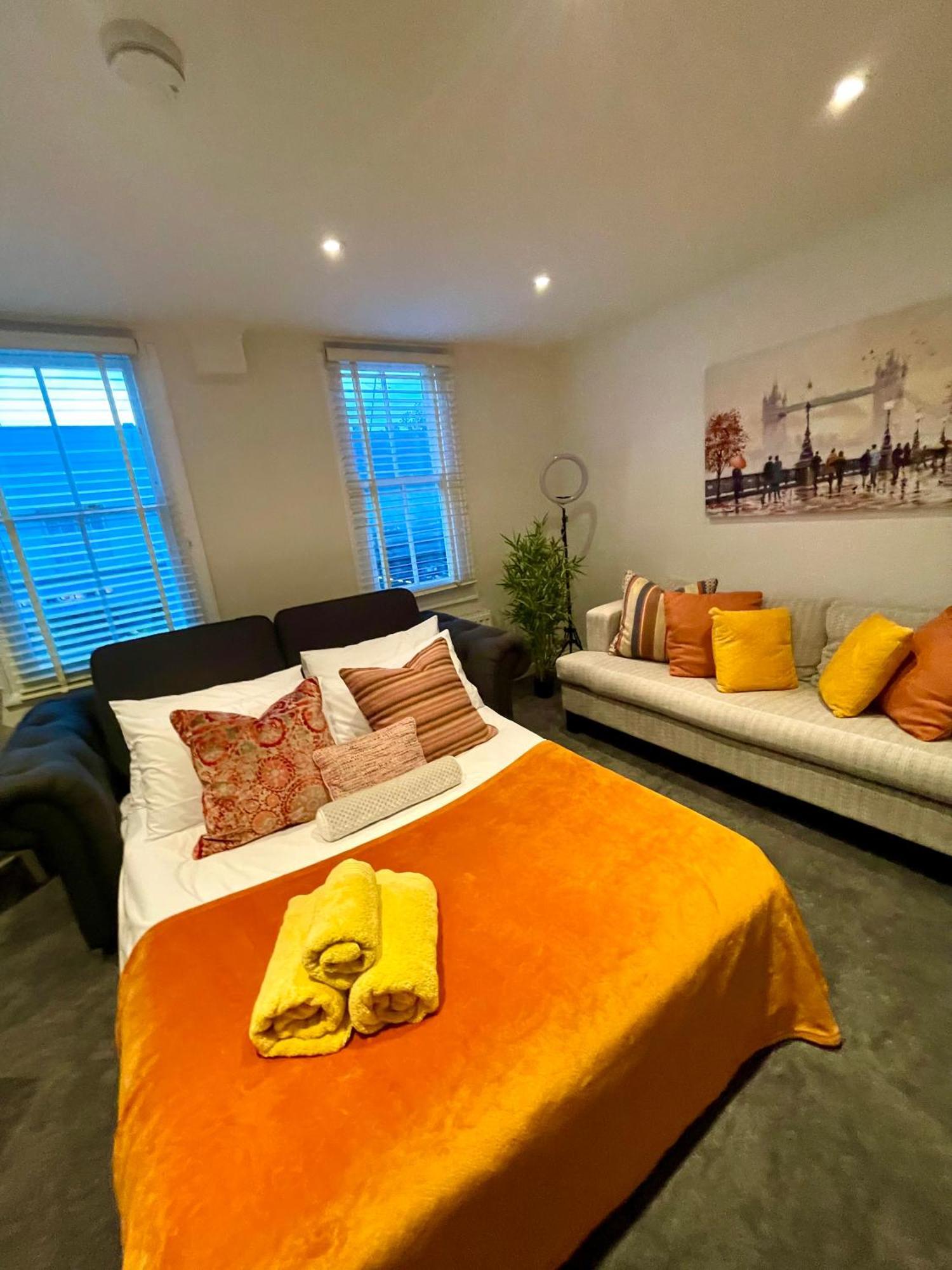 Private 1 Bed Flat In Chelsea Leilighet *