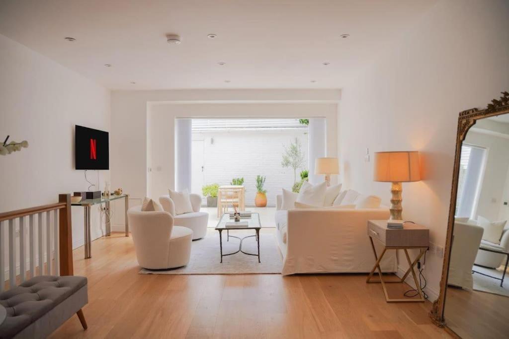 Leilighet The Prestigious With Modern Elegance