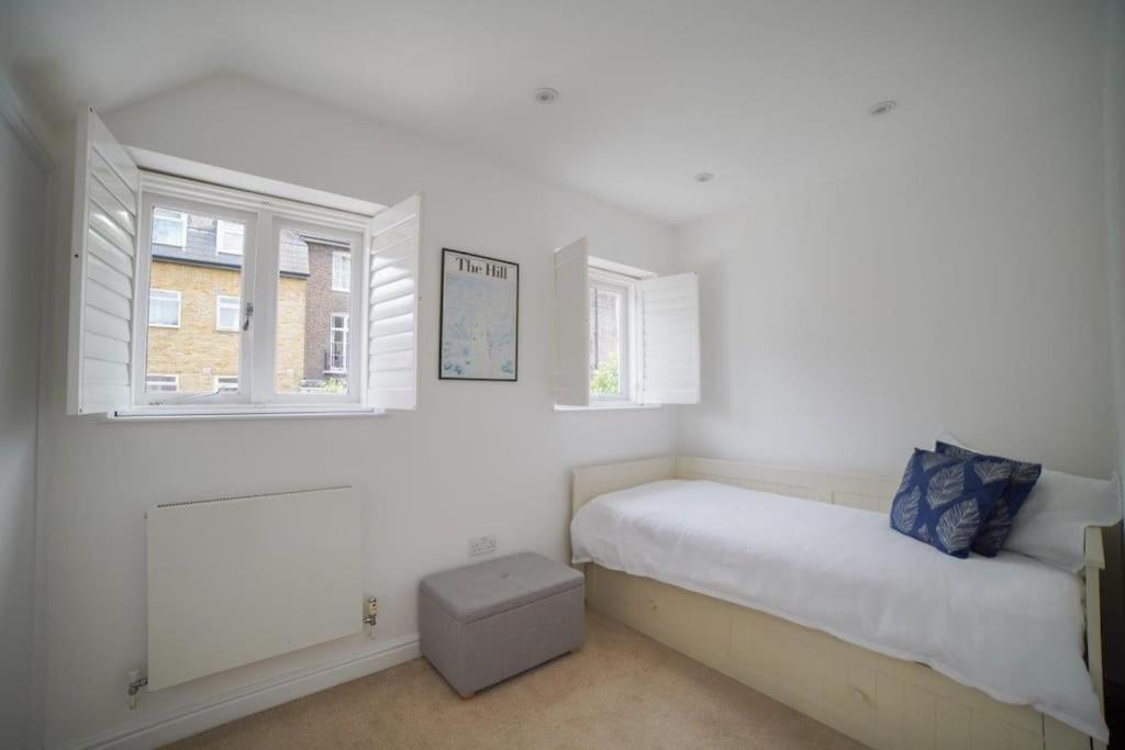 The Prestigious With Modern Elegance Leilighet London