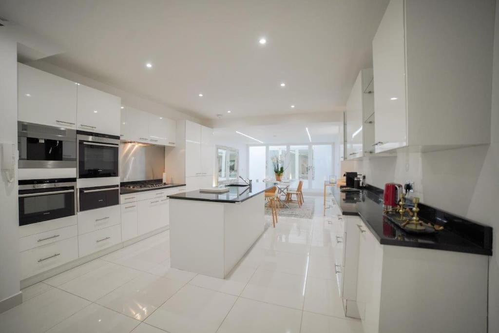 The Prestigious With Modern Elegance Leilighet *