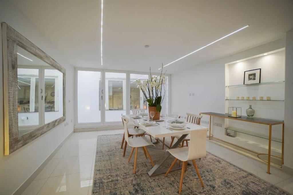 The Prestigious With Modern Elegance Leilighet *