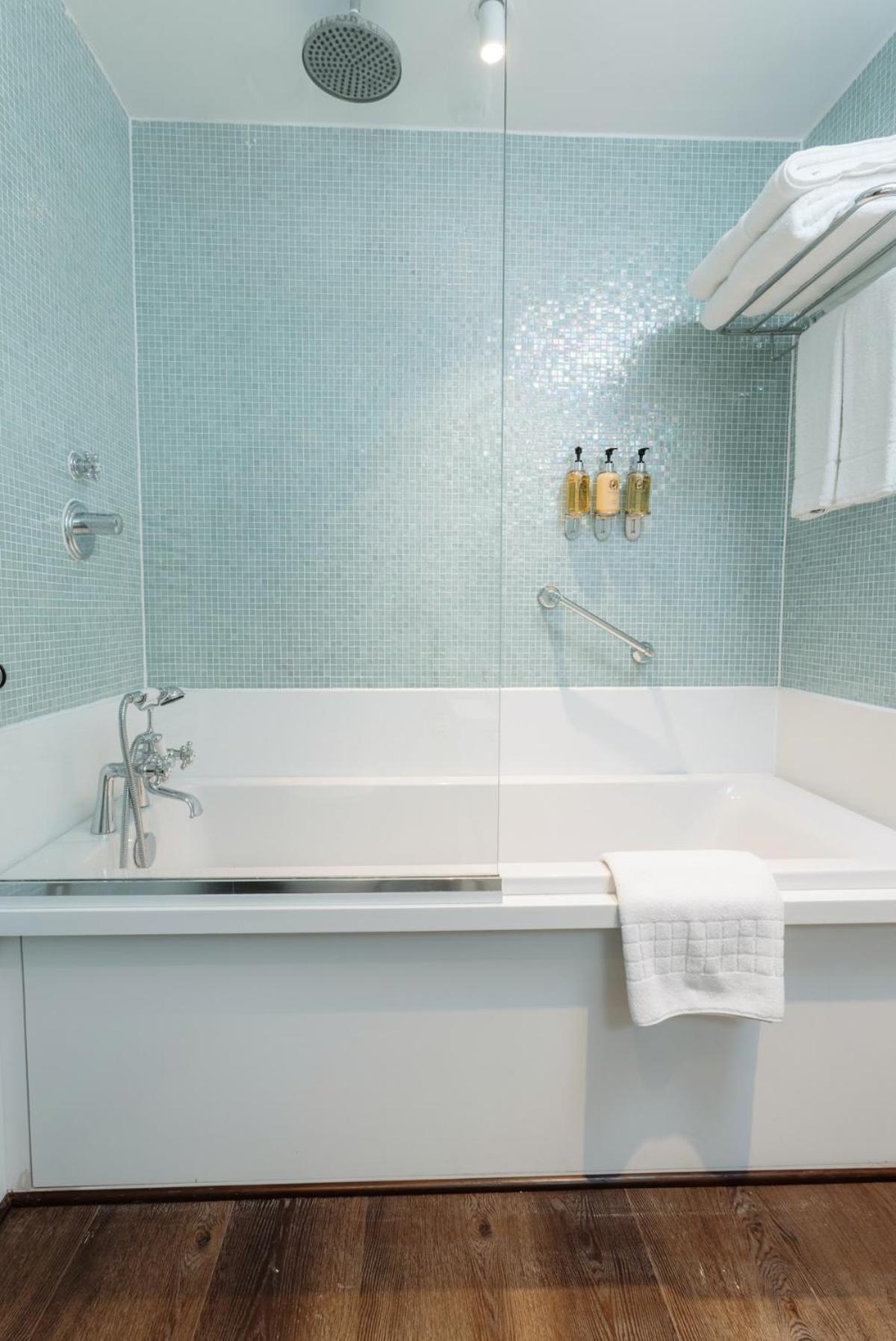 Leicester House 3*