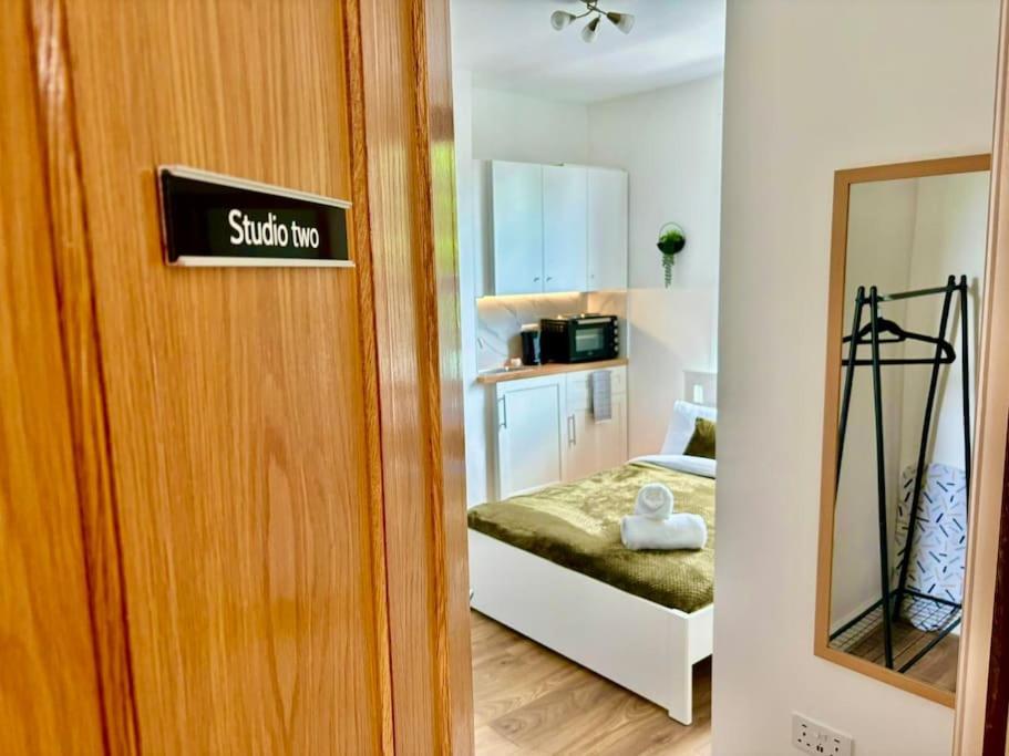 Apartment Zee Homes W6