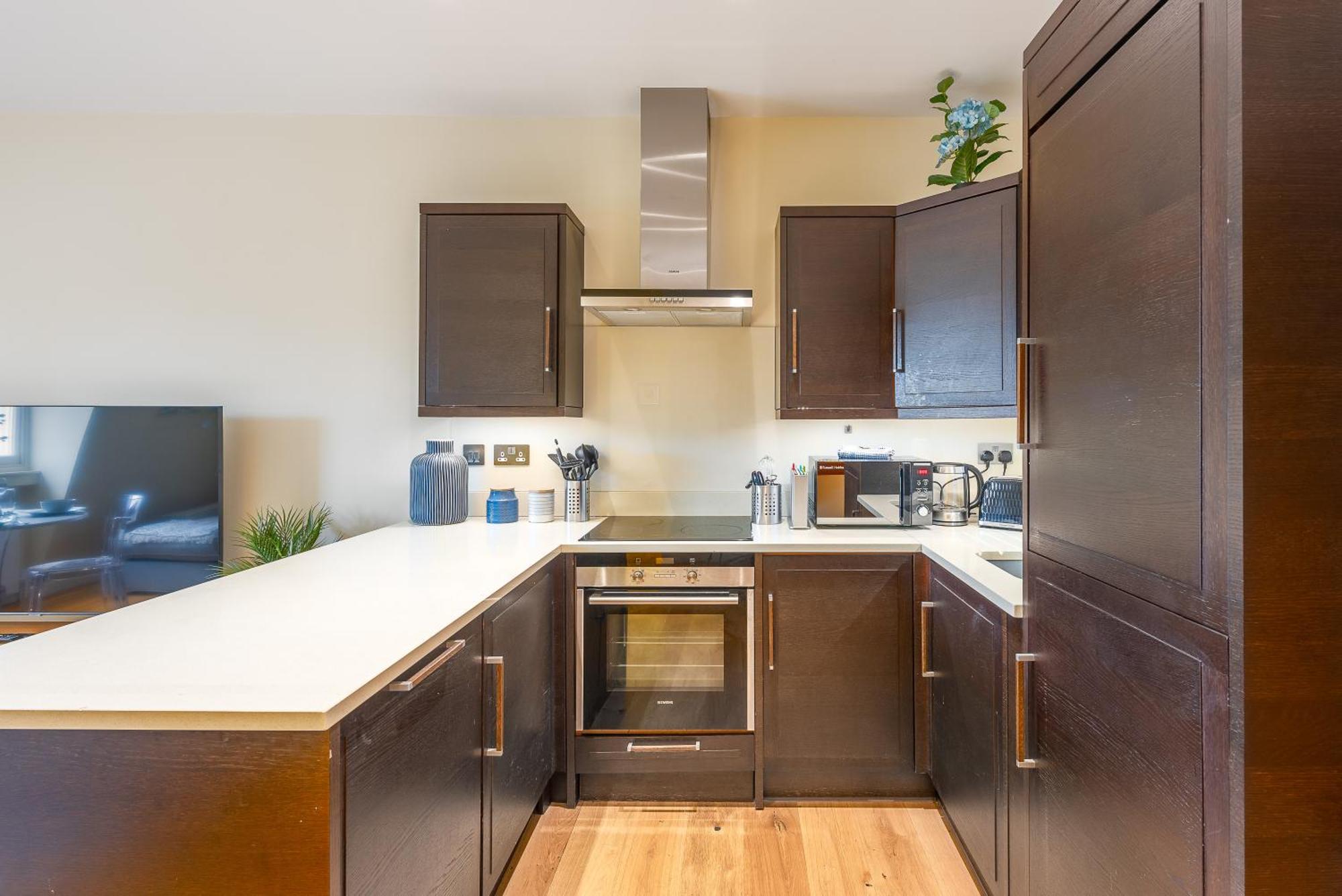 Lejlighed Moments From Hyde Park & Notting Hill With Free Luggage Storage And Washing Machine *