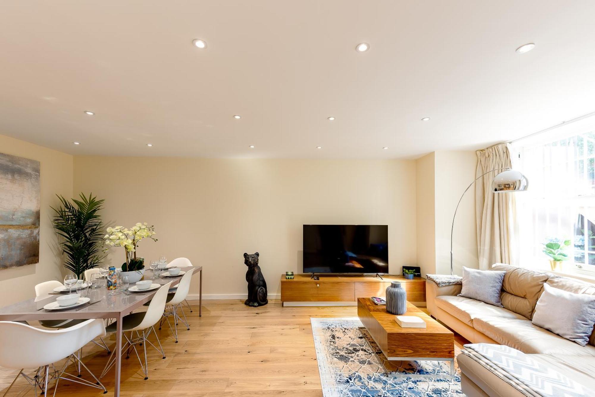 Moments From Hyde Park & Notting Hill With Free Luggage Storage And Washing Machine Lejlighed *