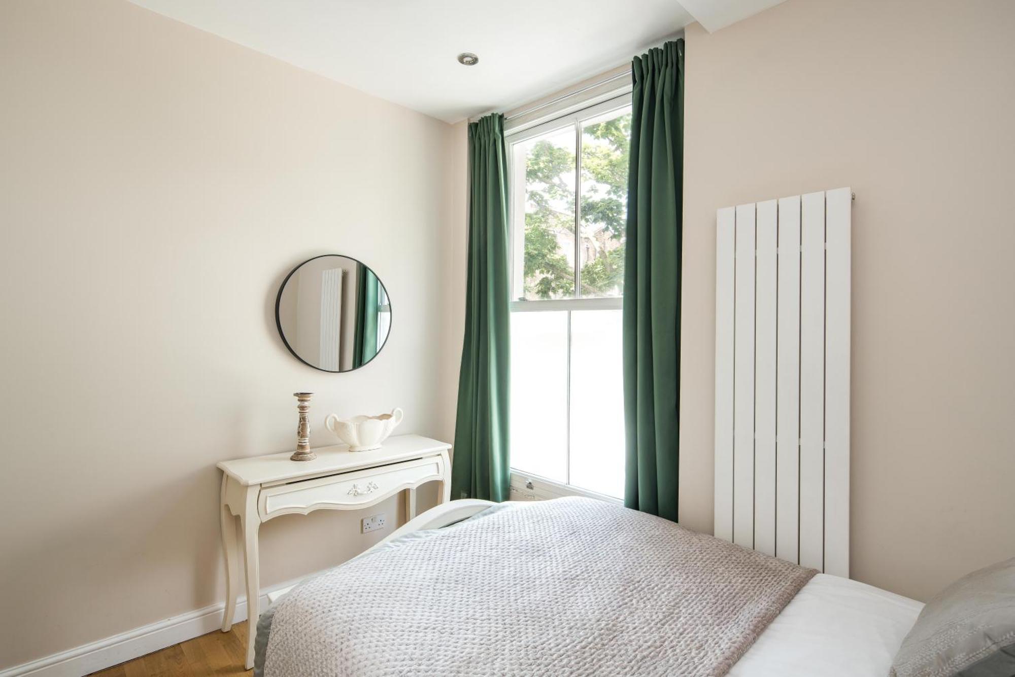 Apartment Chic 2-bedroom On The Kings Road, Chelsea *