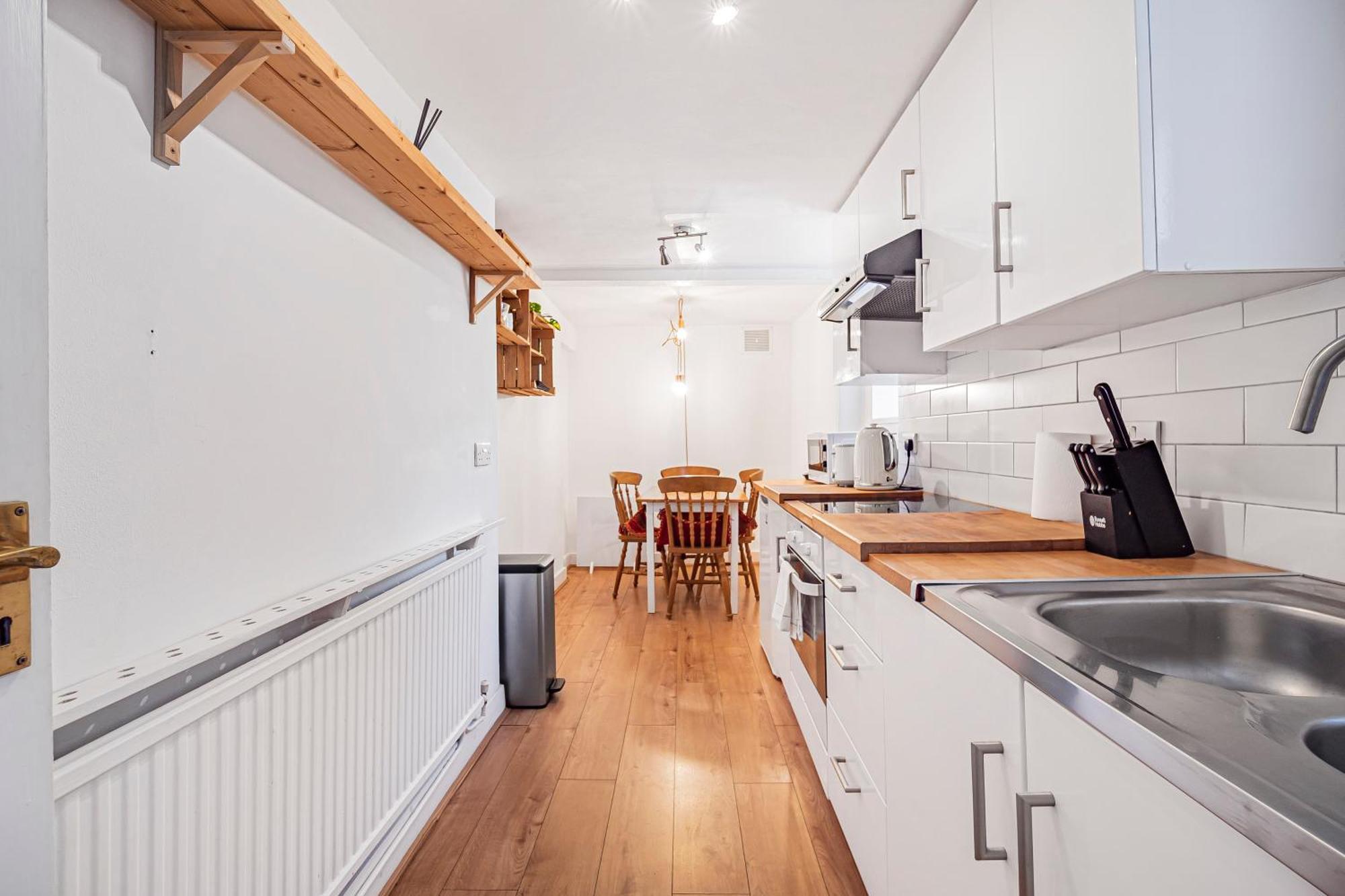 Pass The Keys Private Garden By Tulse Hill Station Apartment *