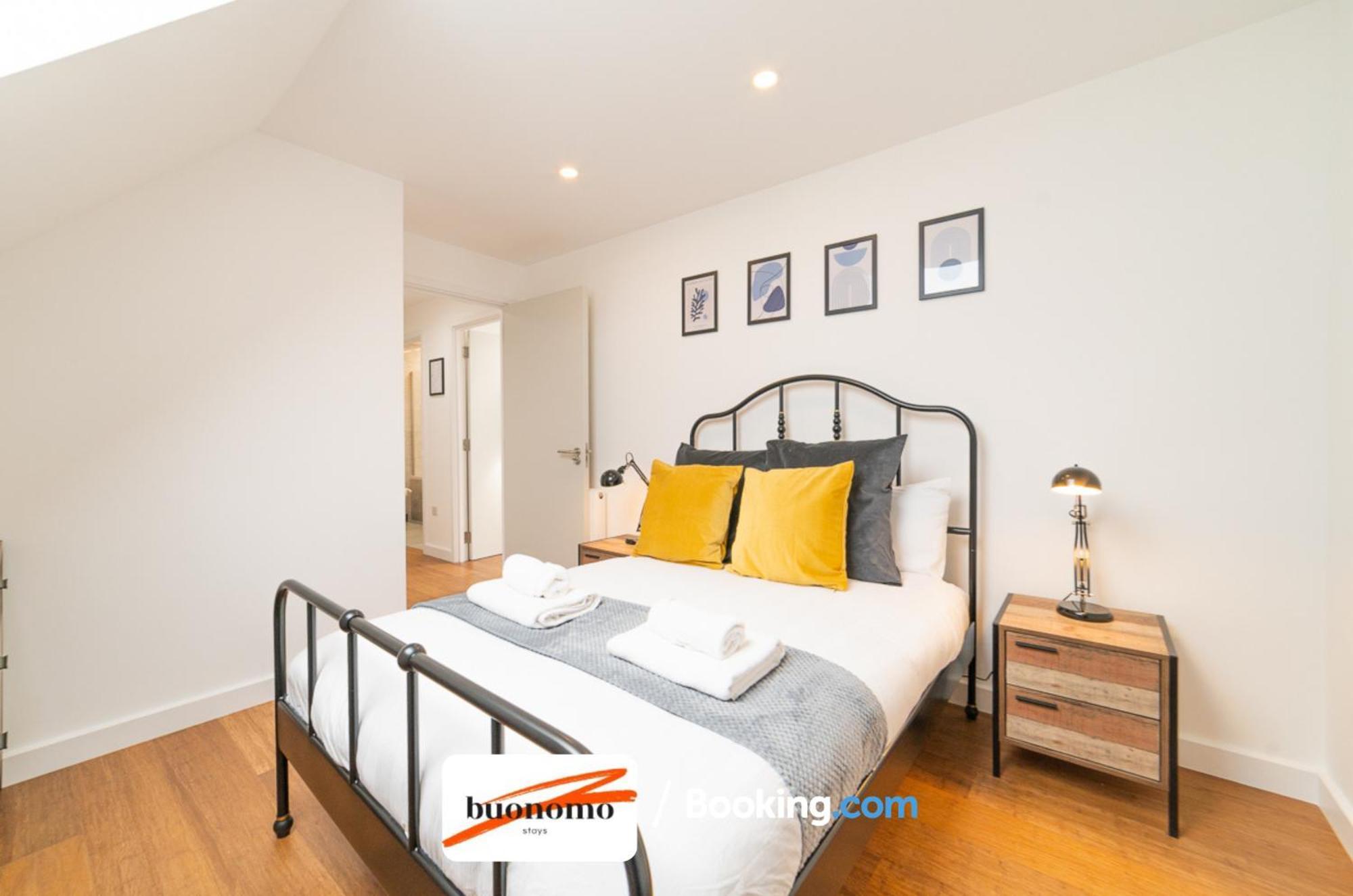 Appartement Two Bedroom At Buonomo Short Lets & Serviced Londres