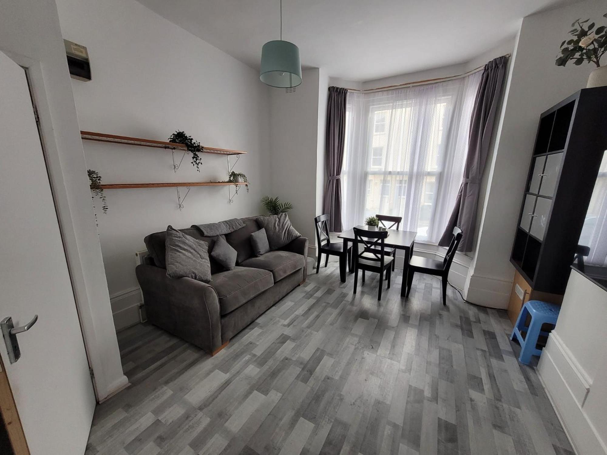 2 Bed Flat In Lambeth Lägenhet *