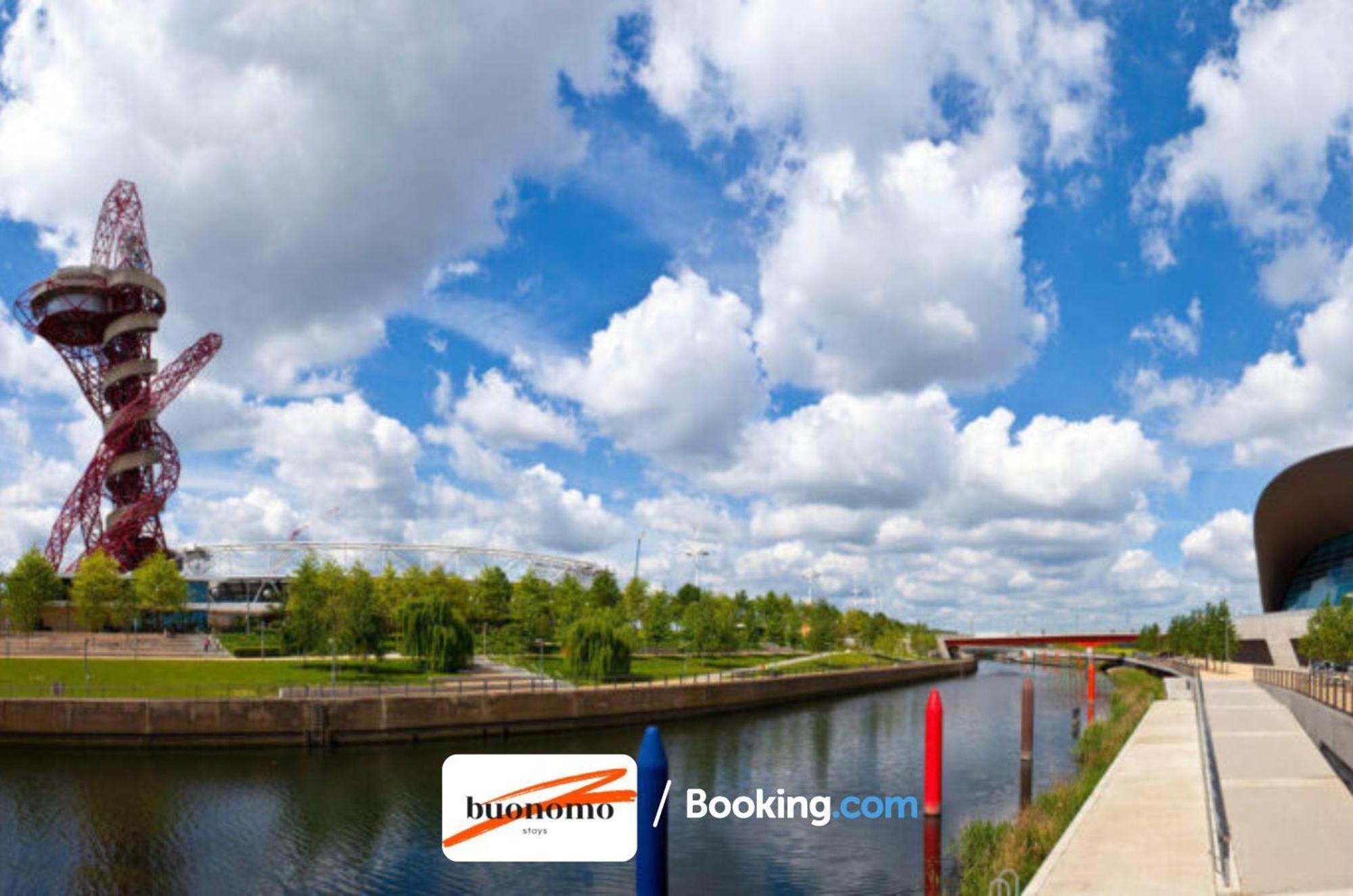 Appartement Three Bedroom At Buonomo Short Lets & Serviced With Netflix & Games *