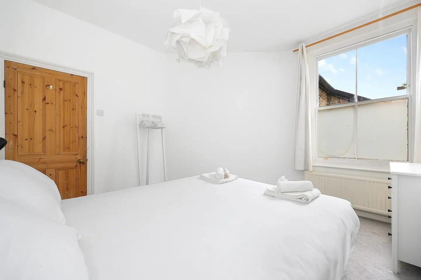 Appartement Pass The Keys Centrally Located Stylish Flat *