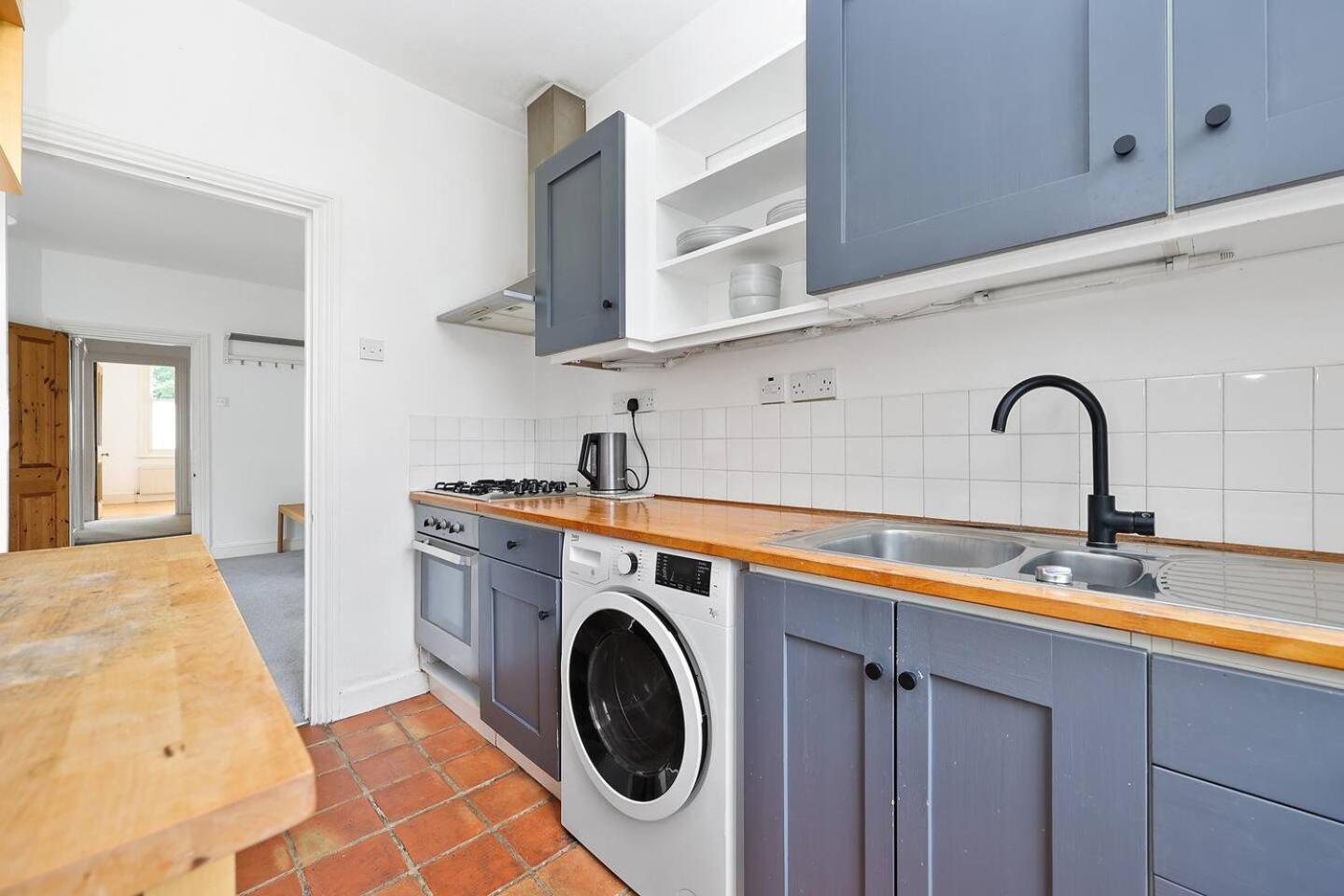 Pass The Keys Centrally Located Stylish Flat Appartement Londen
