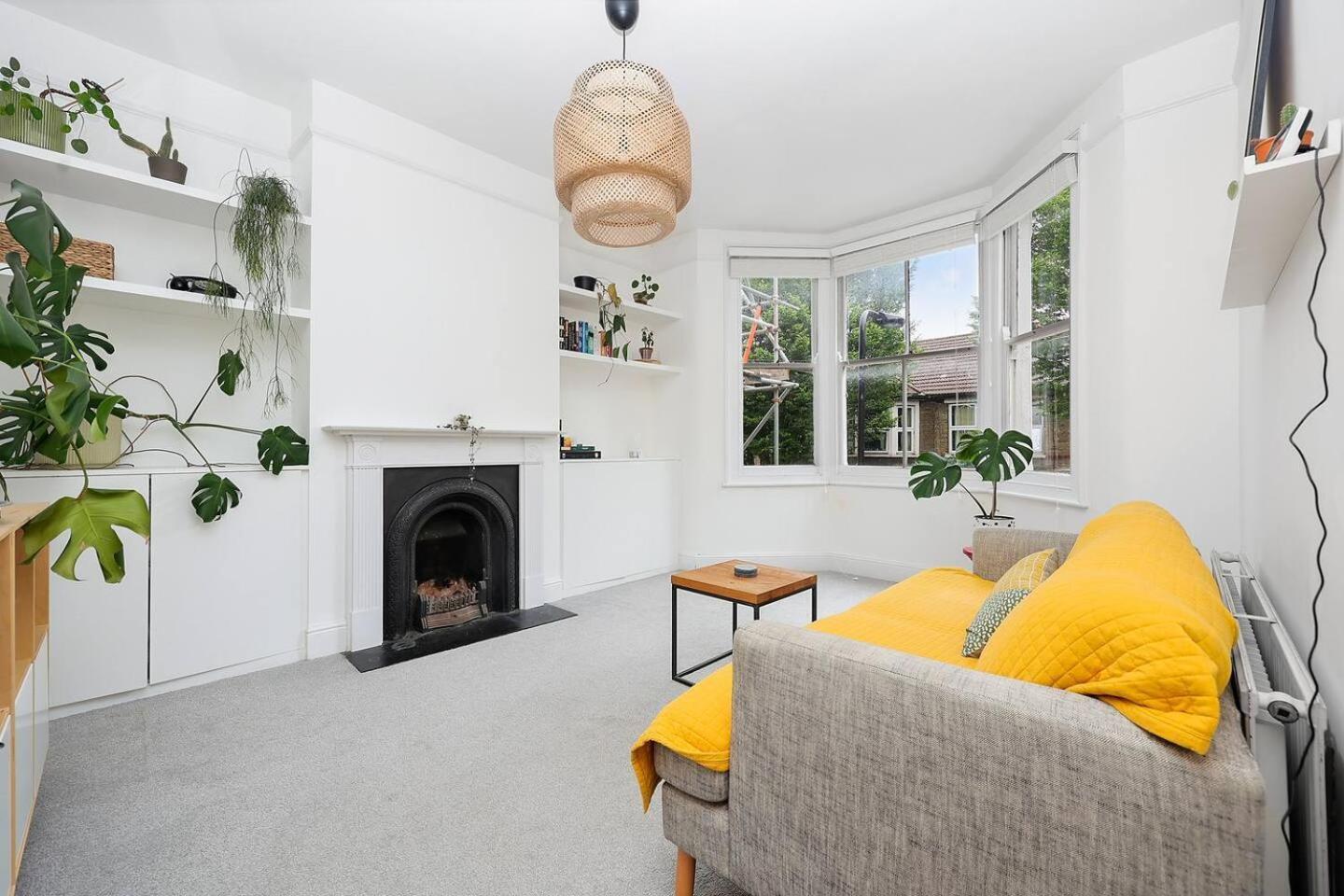 Appartement Pass The Keys Centrally Located Stylish Flat *