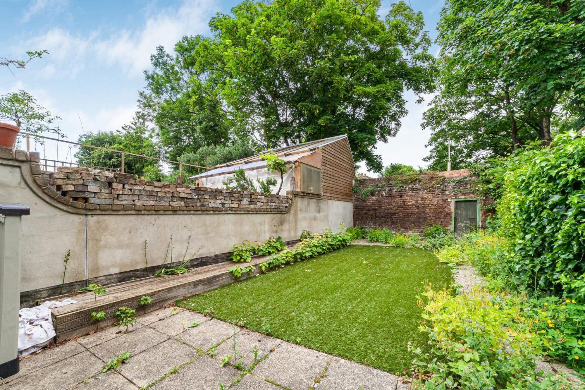 Semesterbostad Modern Victorian With Secret Garden