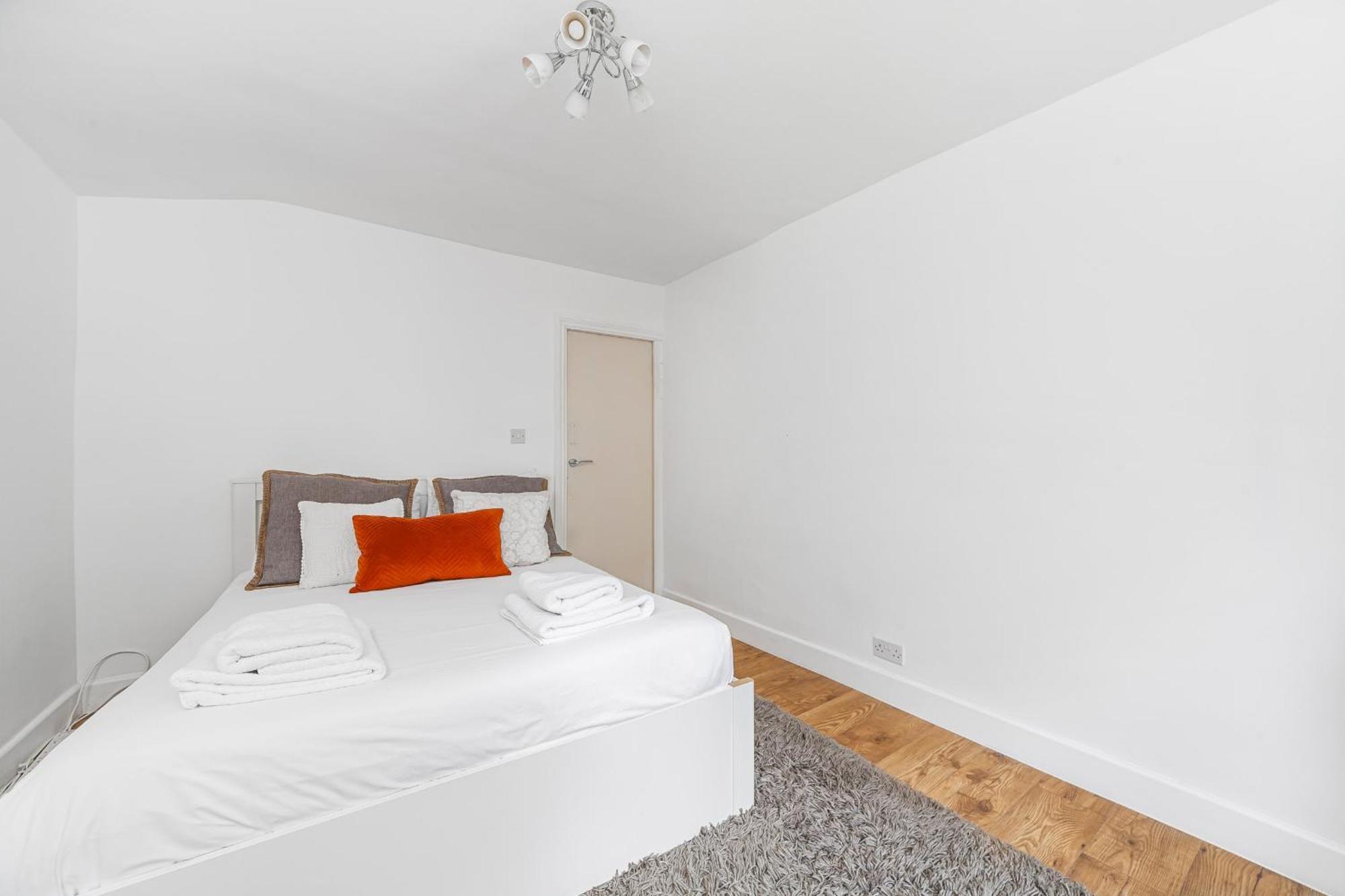 Modern Victorian With Secret Garden Semesterbostad London