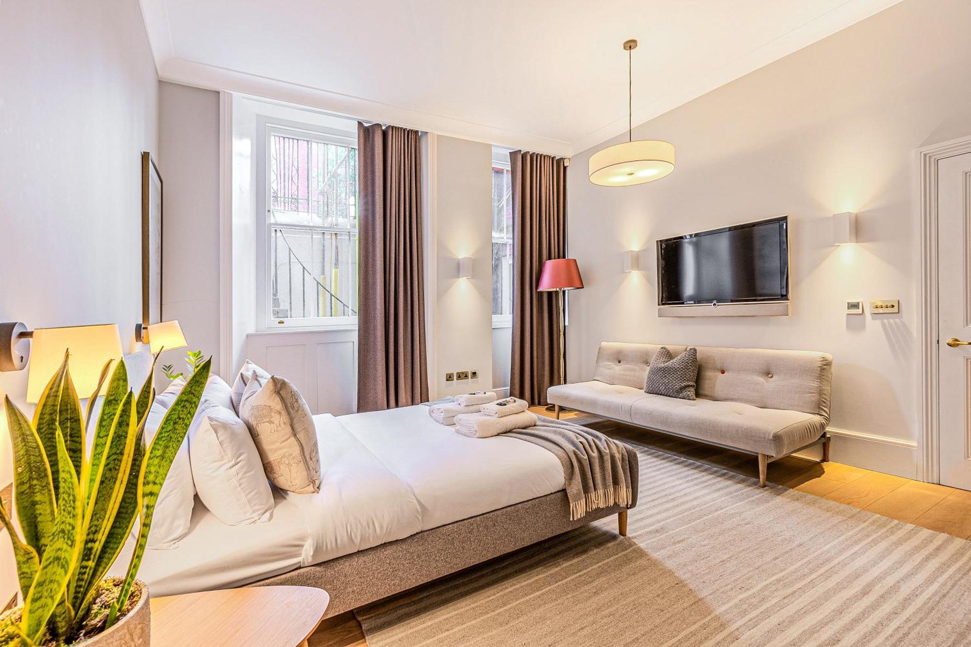 Immense Studio, Prime Location Belgravia, Chelsea