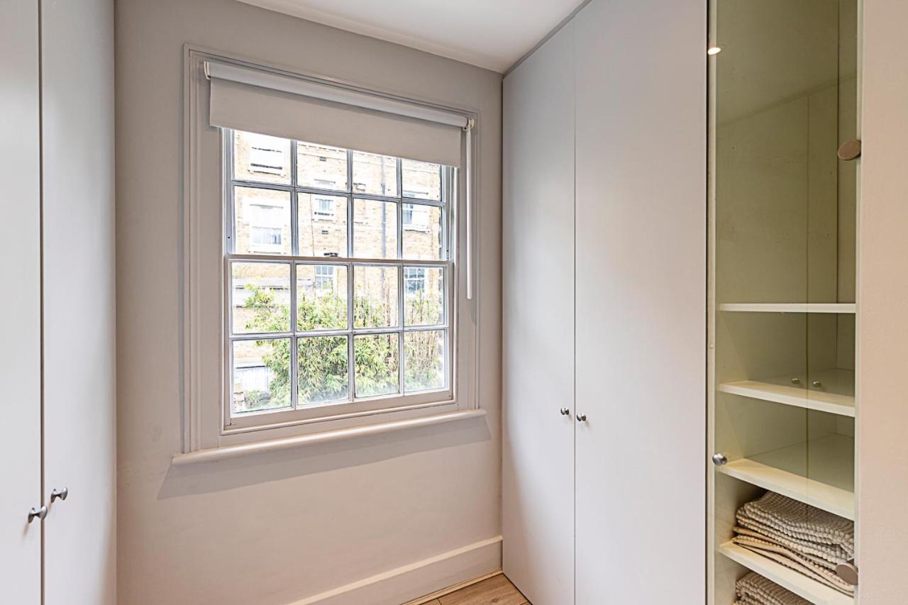 Renovated Historic & Garden In Enclave London
