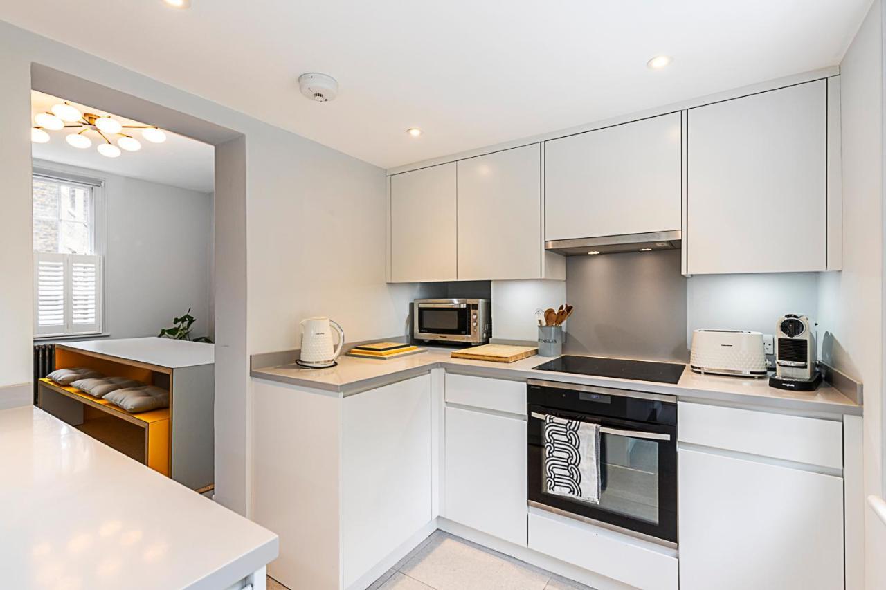 Holiday home Renovated Historic & Garden In Enclave *