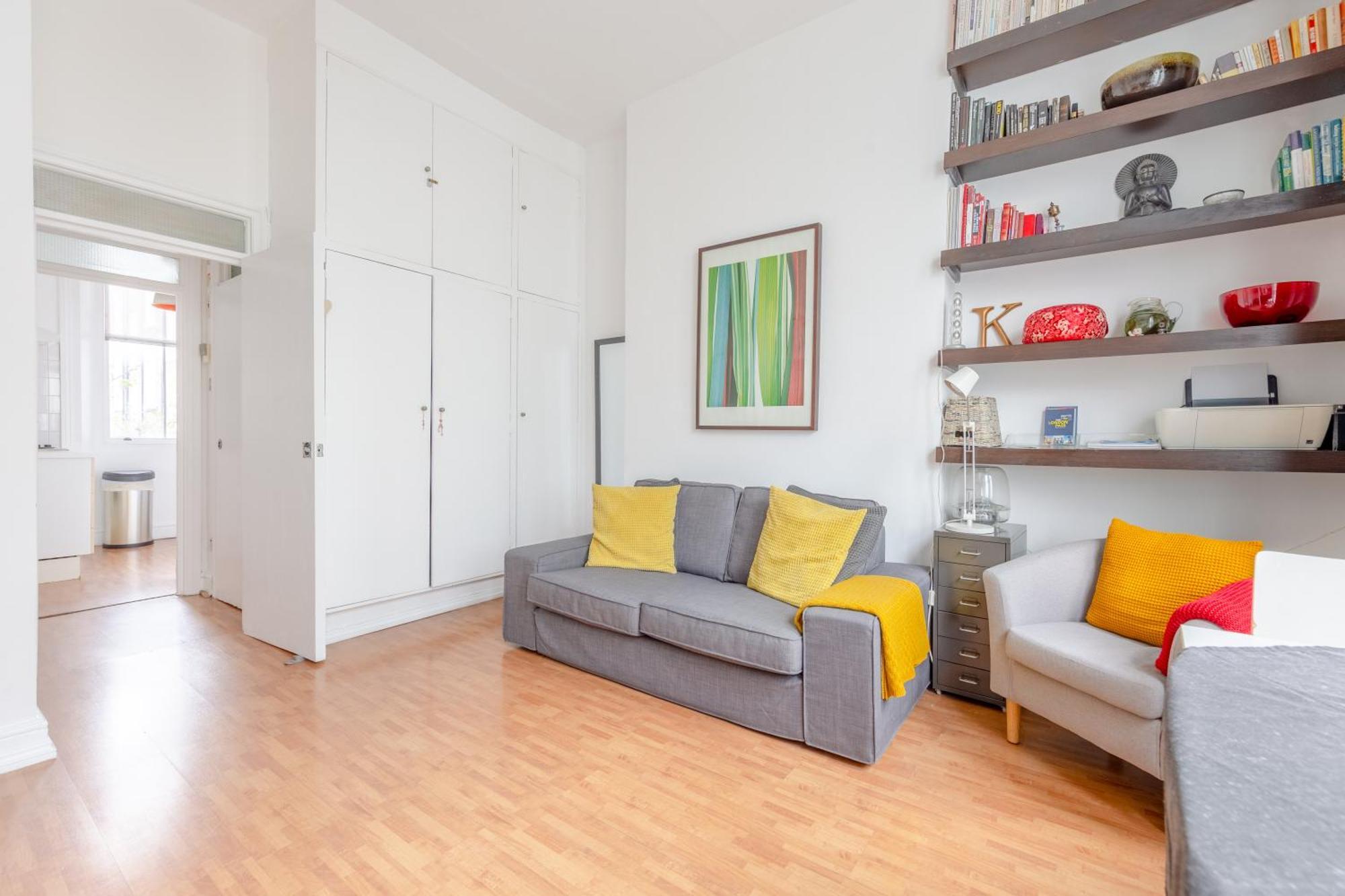 Lägenhet Spacious Near Kensington Gardens *