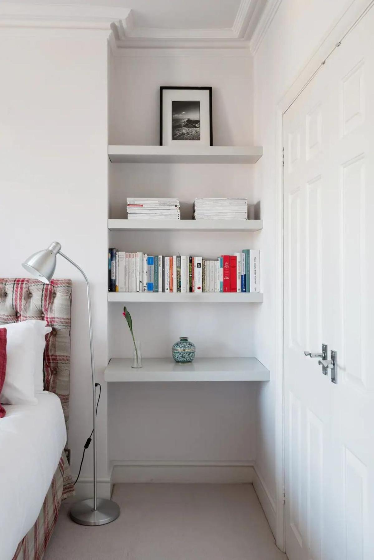 Notting Hill On Tree-lined Street Near Tube Stations * London