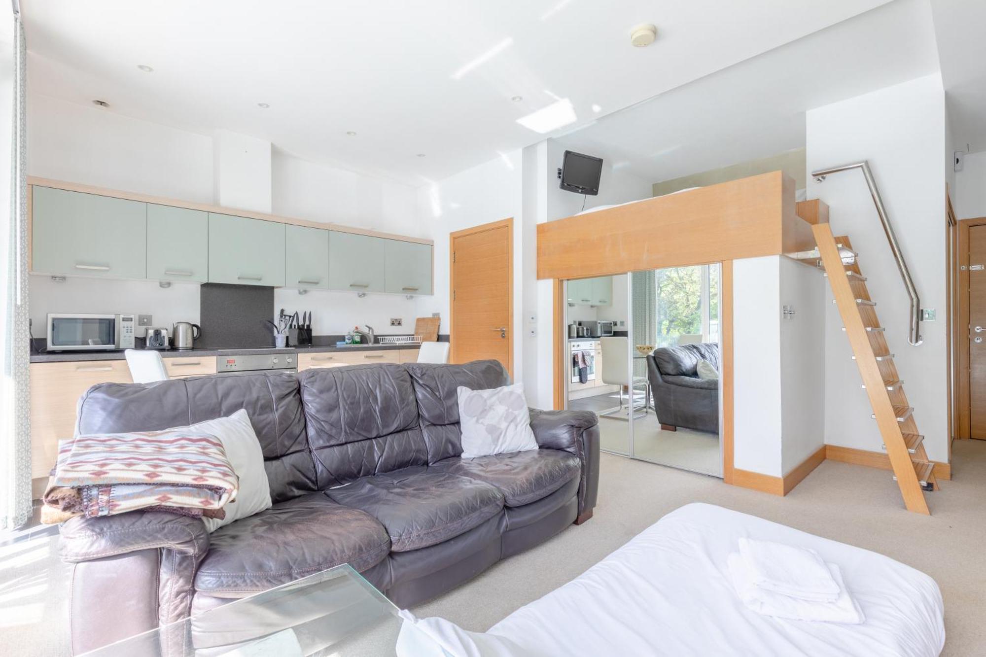 Minimal With Views Over Battersea Park Appartement