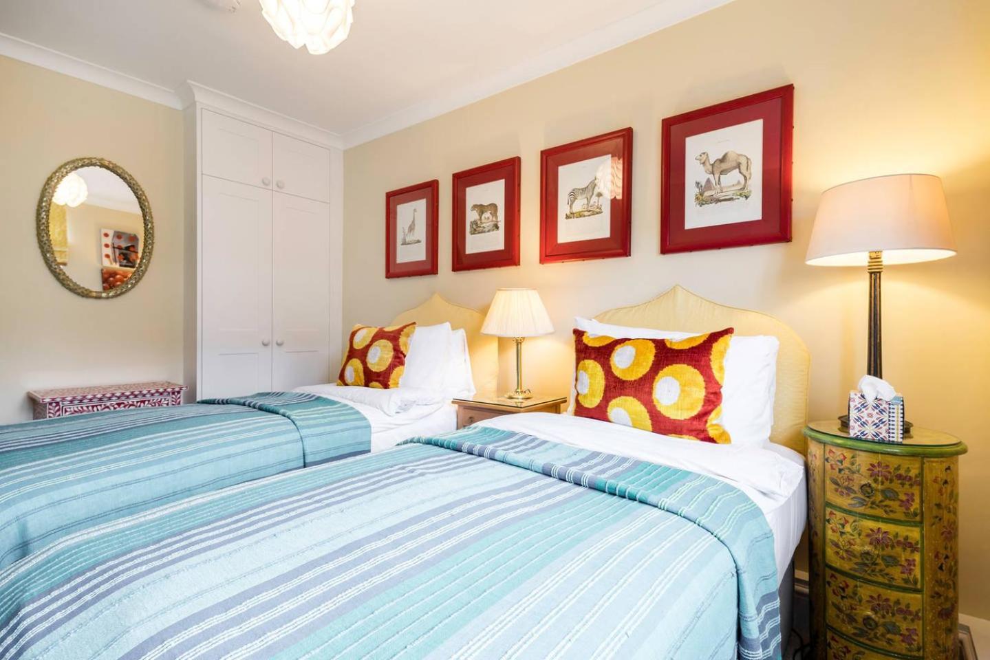 Lägenhet 3 Bedroom On Portobello Road In Notting Hill
